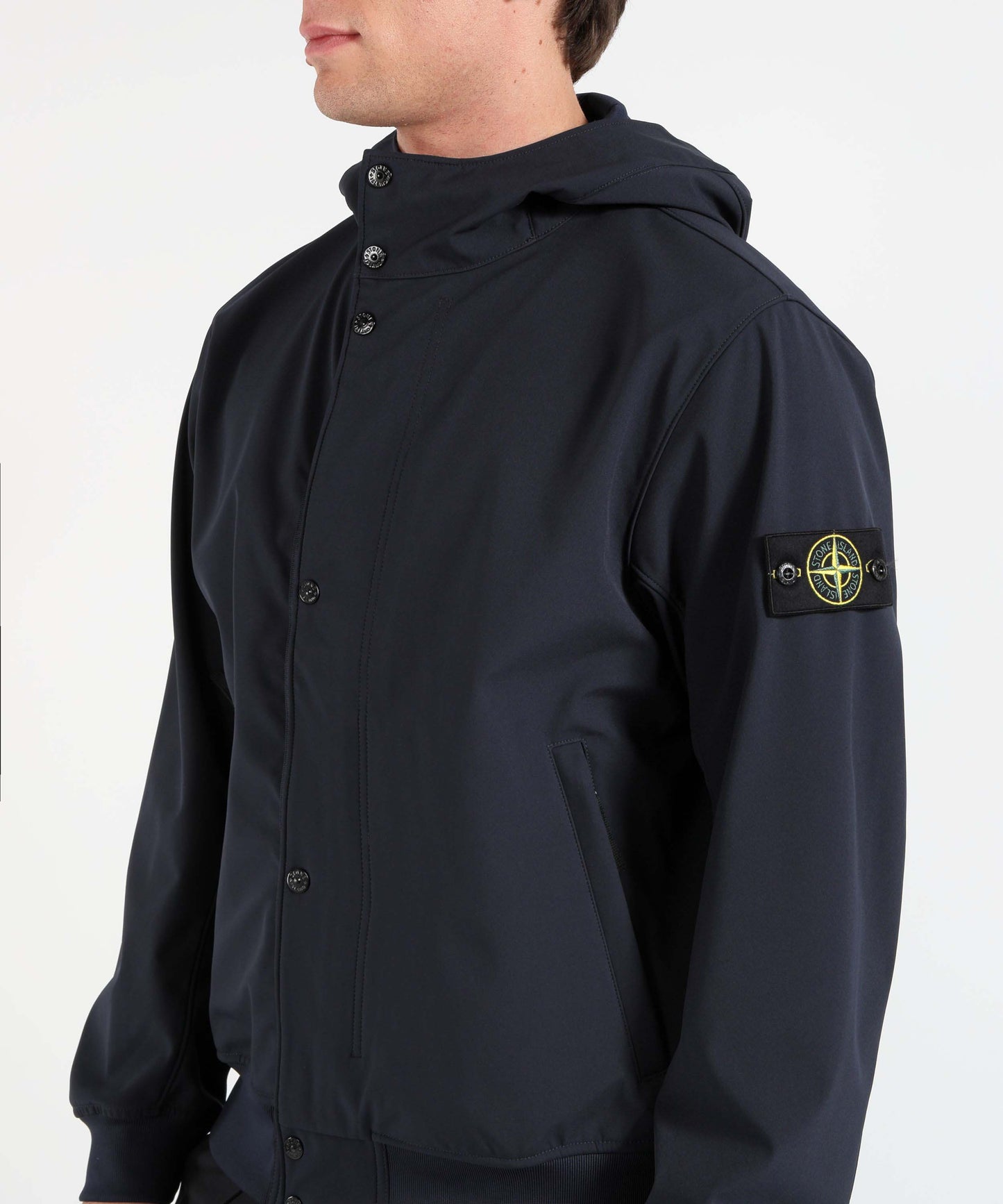 STONE ISLAND LIGHT SOFT SHELL-R E.DYE® TECHNOLOGY IN RECYCLED POLYESTER - Giacca con cappuccio e membrana resistente ad acqua e vento