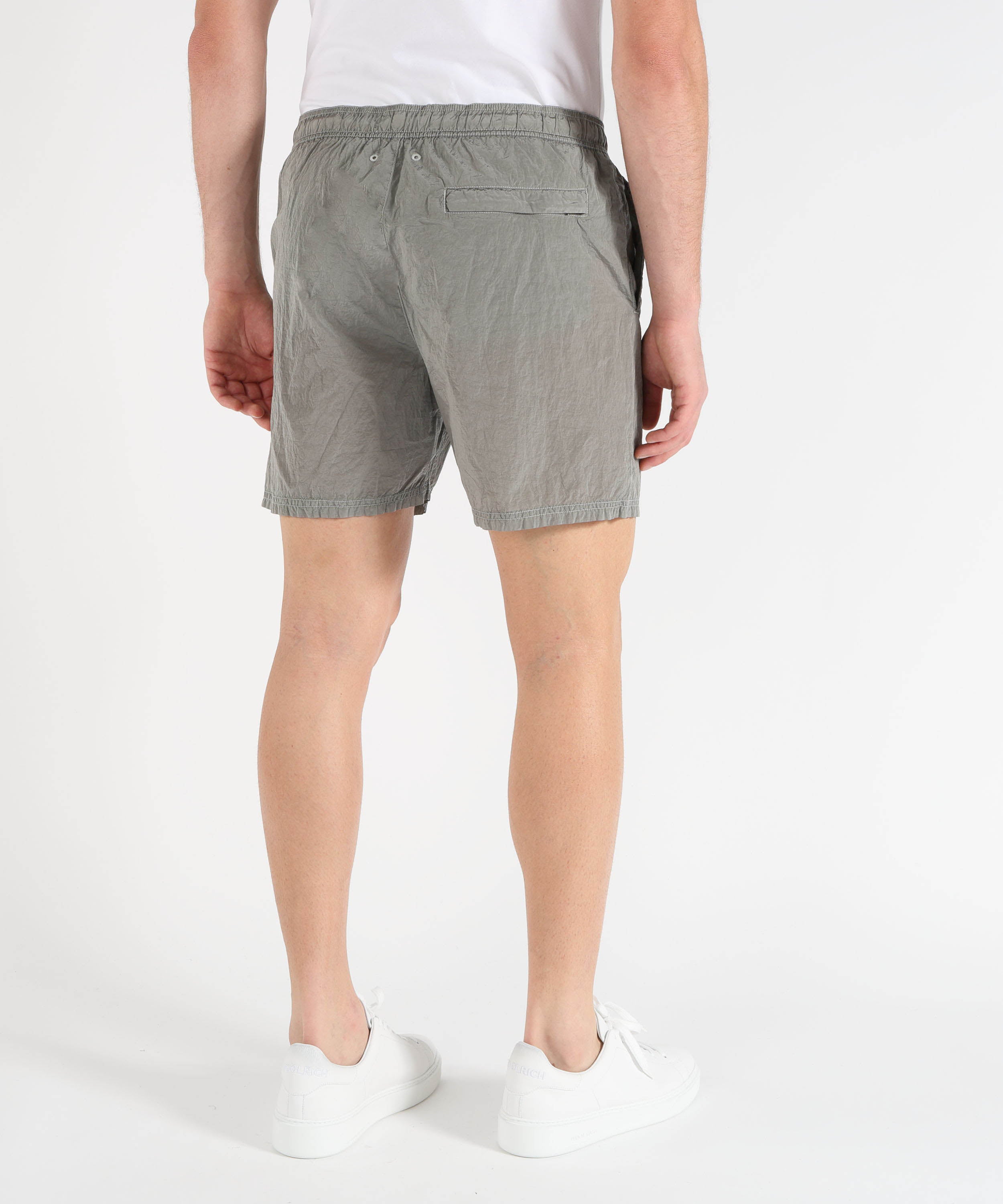Costumi STONE ISLAND NYLON METAL IN ECONYL® - Pantaloncini da bagno media lunghezza regular con tasche Grigio perla | STONE ISLAND