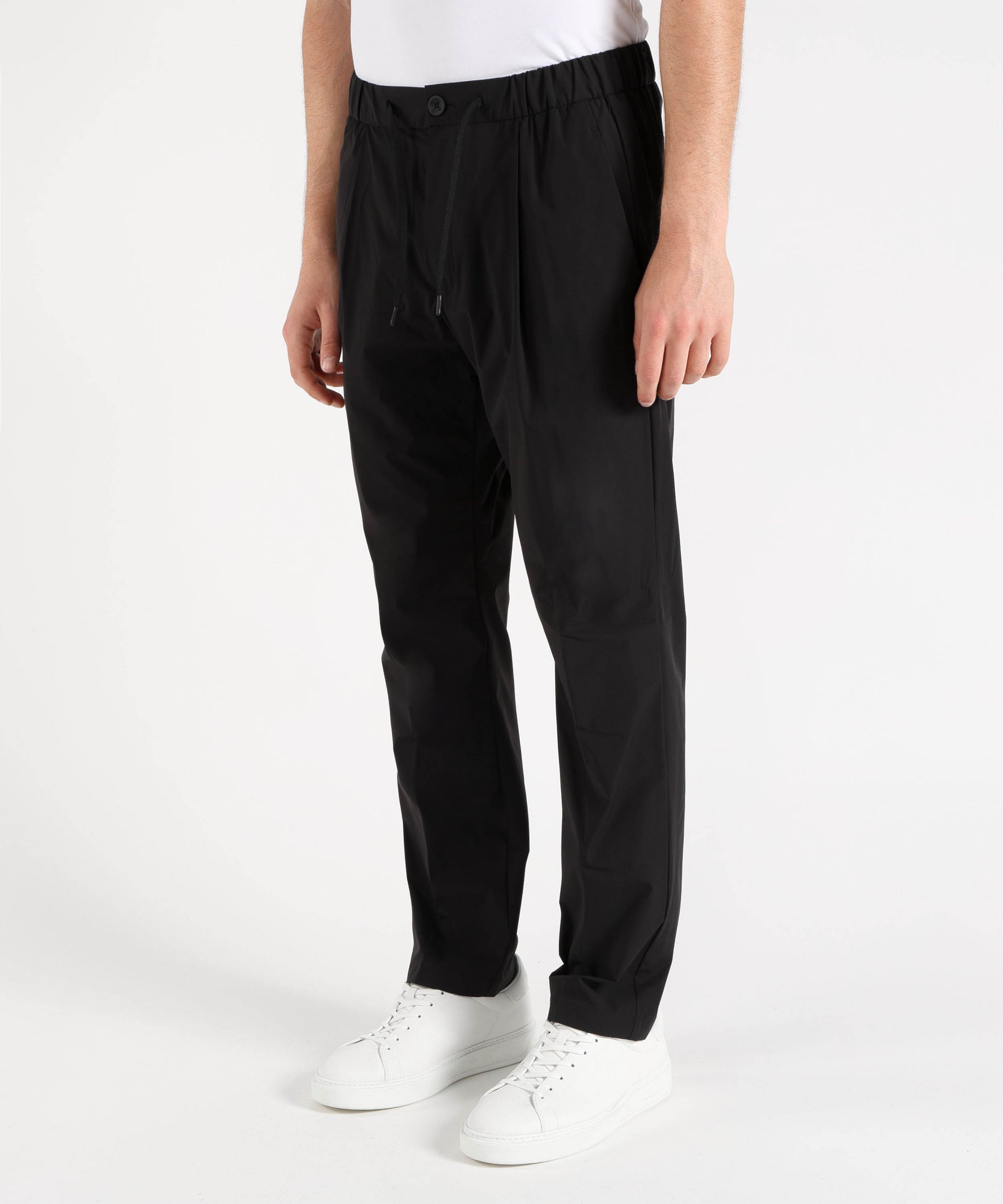 Trousers HERNO Men’s stretch nylon trousers Nero | HERNO