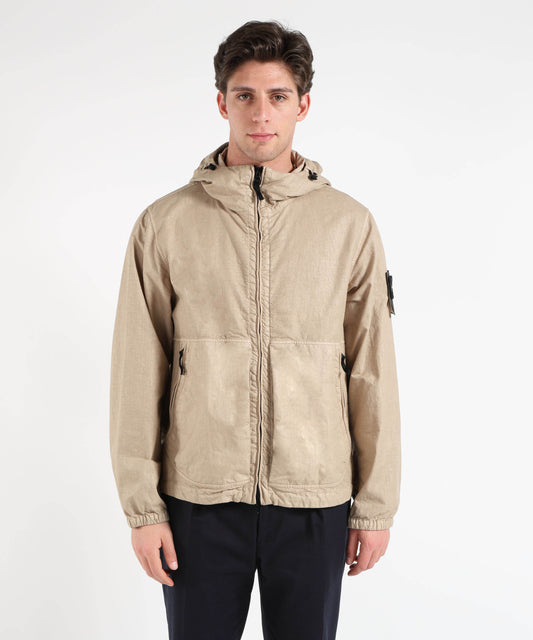 Giacche STONE ISLAND ORGANIC-LOOK NYLON PANAMA-TC - Giacca con cappuccio con zip sul collo alto Deserto | STONE ISLAND