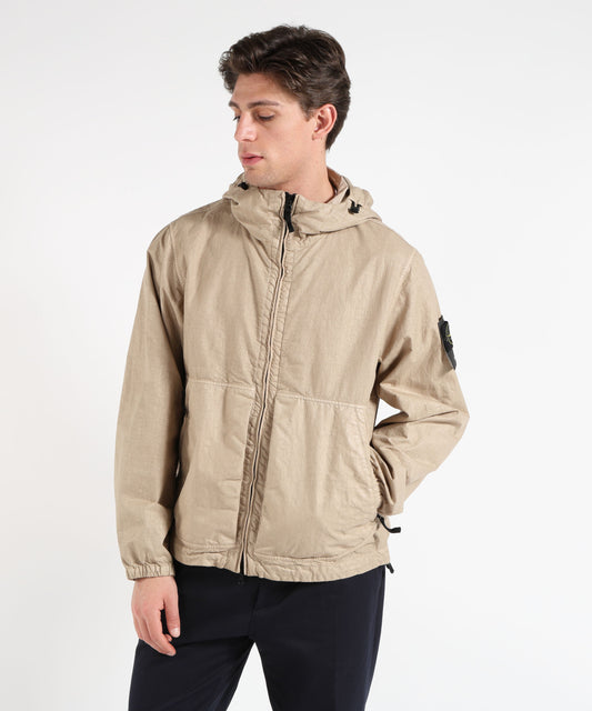 Giacche STONE ISLAND ORGANIC-LOOK NYLON PANAMA-TC - Giacca con cappuccio con zip sul collo alto Deserto | STONE ISLAND