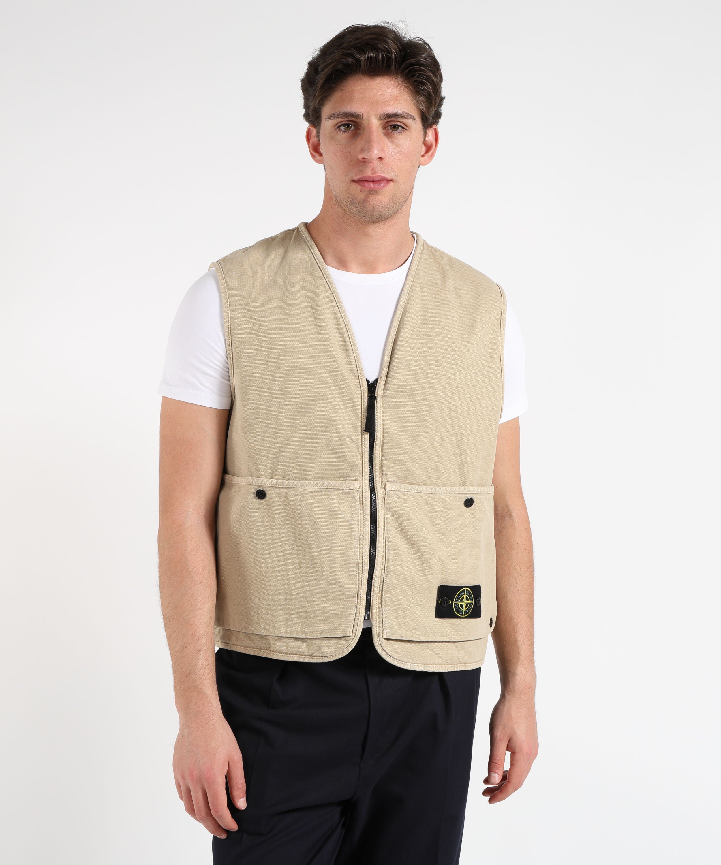 Gilet STONE ISLAND ORGANIC PANAMA COTTON 'OLD' EFFECT - Gilet vestibilità ampia con tasche multiple Deserto | STONE ISLAND