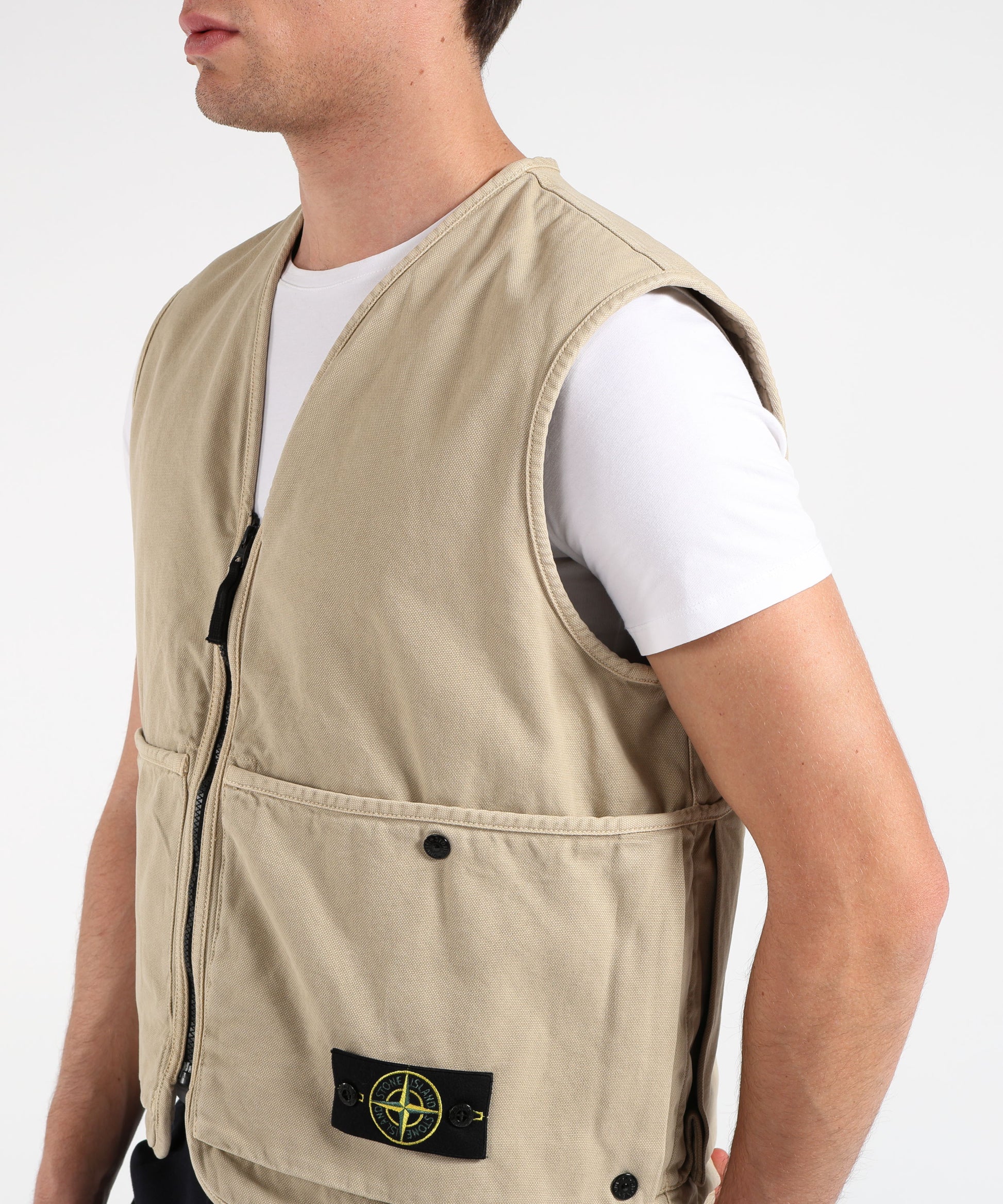 Gilet STONE ISLAND ORGANIC PANAMA COTTON 'OLD' EFFECT - Gilet vestibilità ampia con tasche multiple Deserto | STONE ISLAND