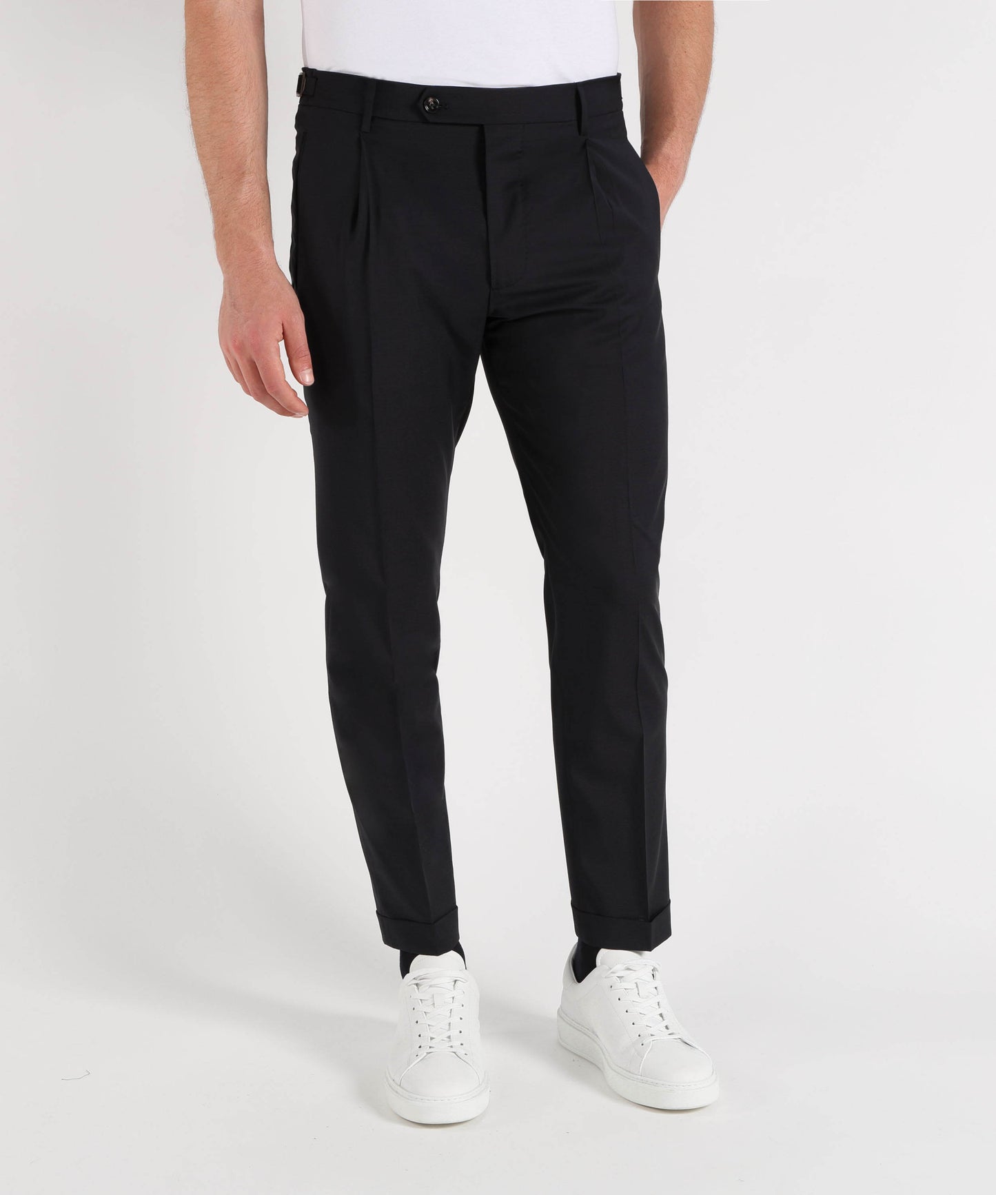 BERWICH Men’s classic trousers with pleats