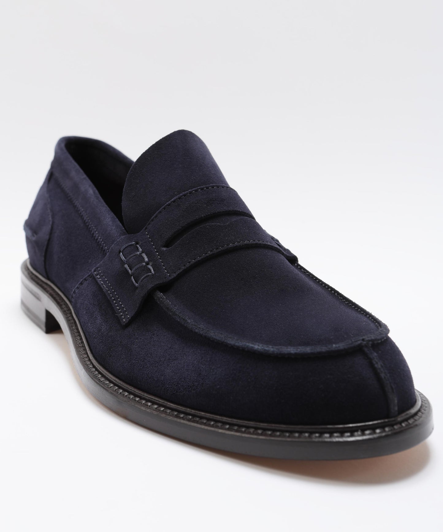 DOUGLAS Suede moccasins”