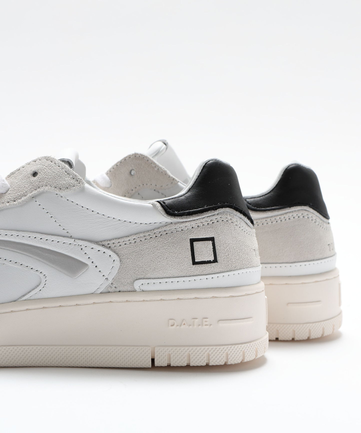 D.A.T.E. TORNEO PURE BASIC WHITE-BLACK