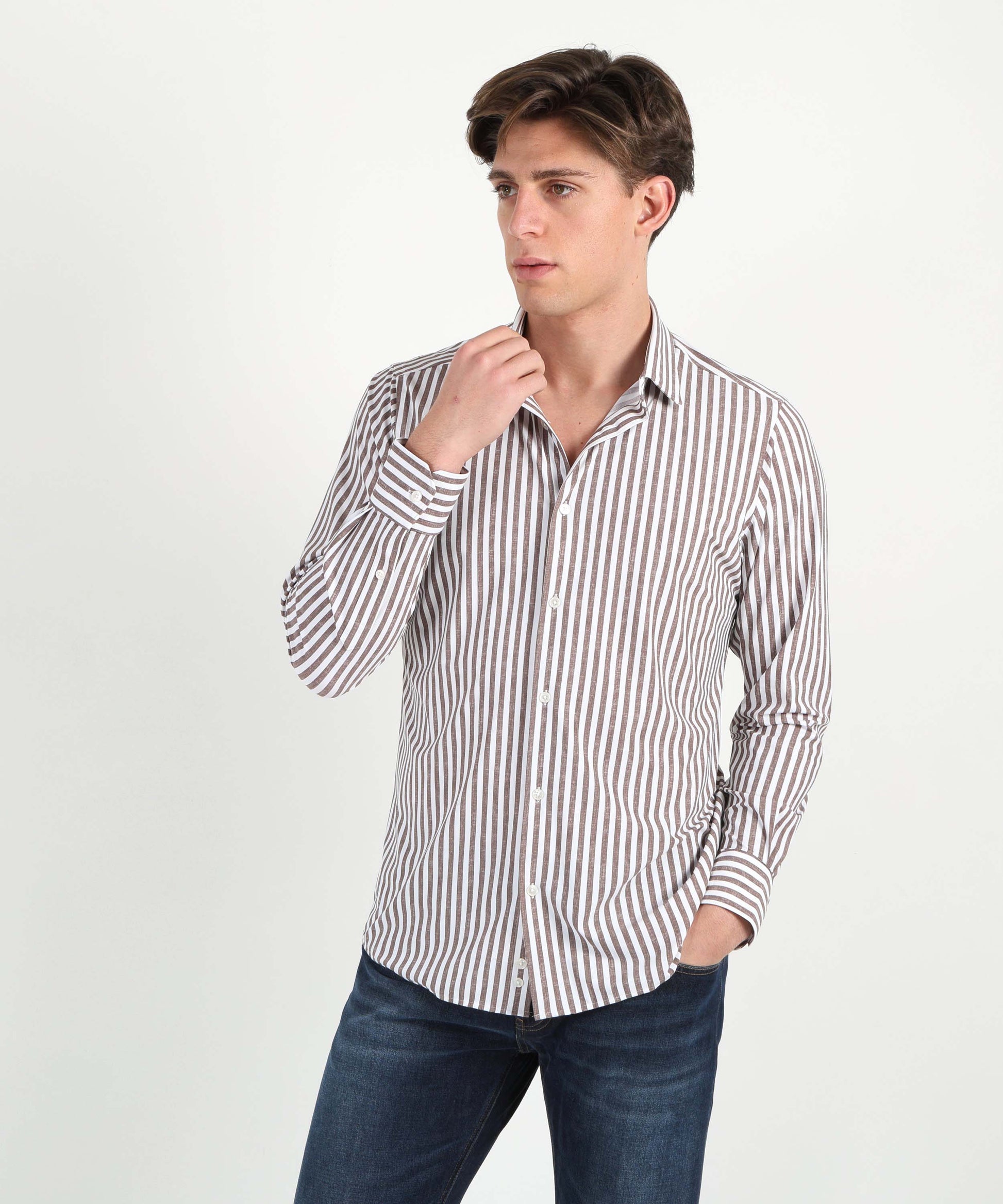 Shirts ARCHIVIUM semi-spread collar, tailored fit Bianco/marrone | ARCHIVIUM