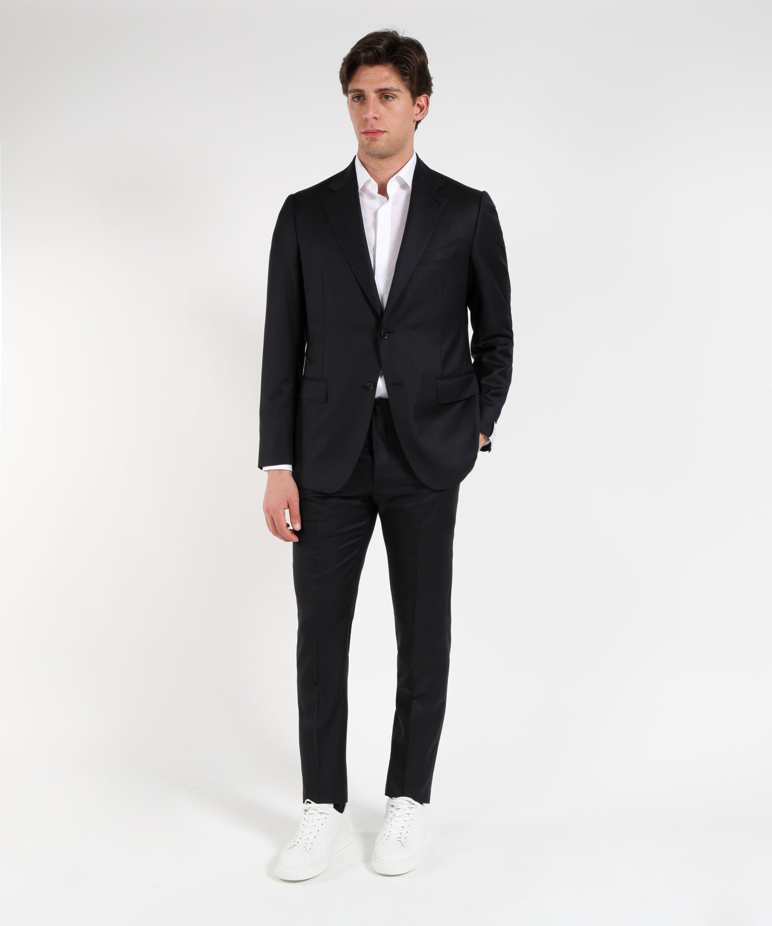 Dresses & Suits CARUSO  Men’s two-button suit – Norma line Blu scuro | CARUSO