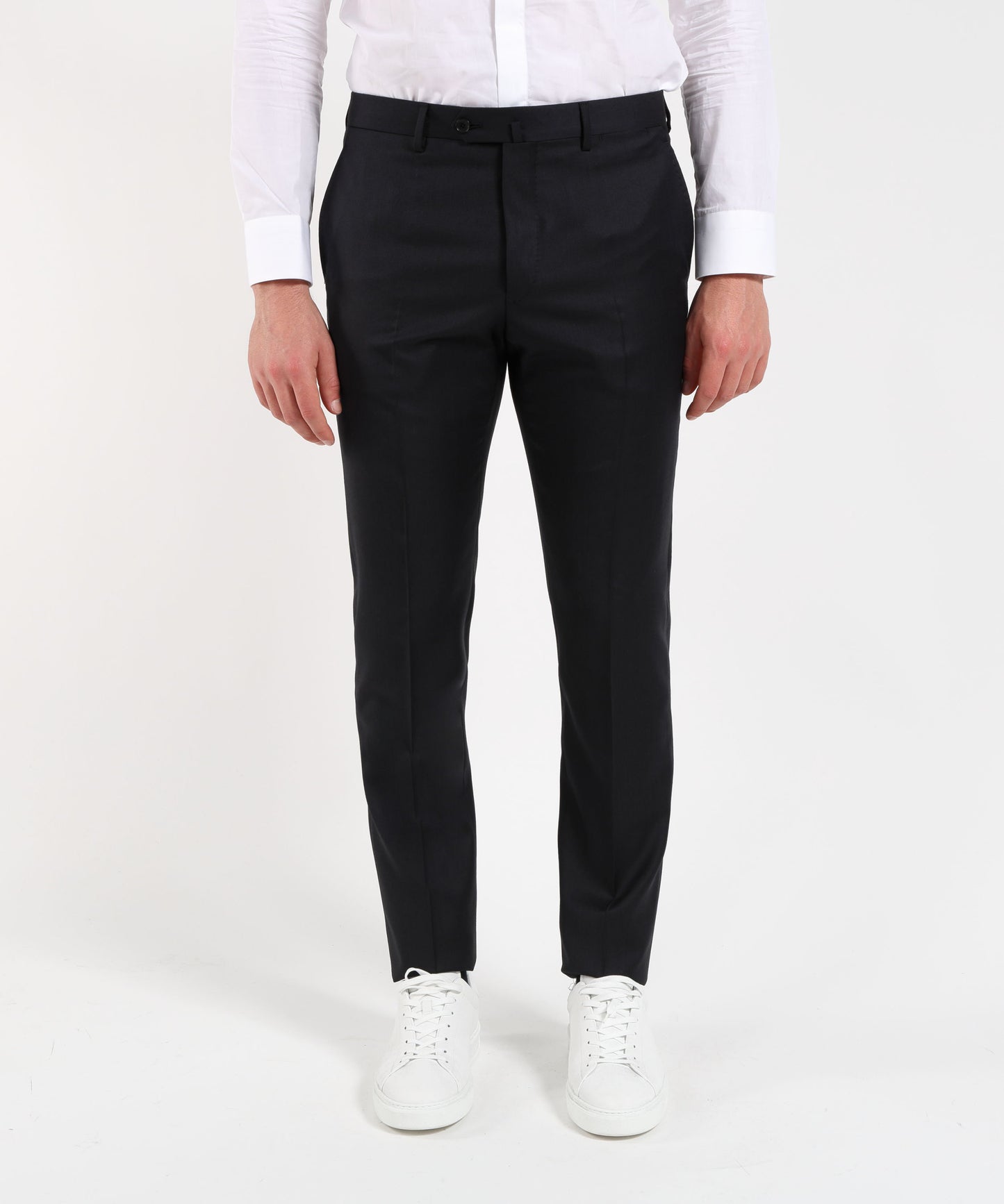 CARUSO  Men’s two-button suit – Norma line