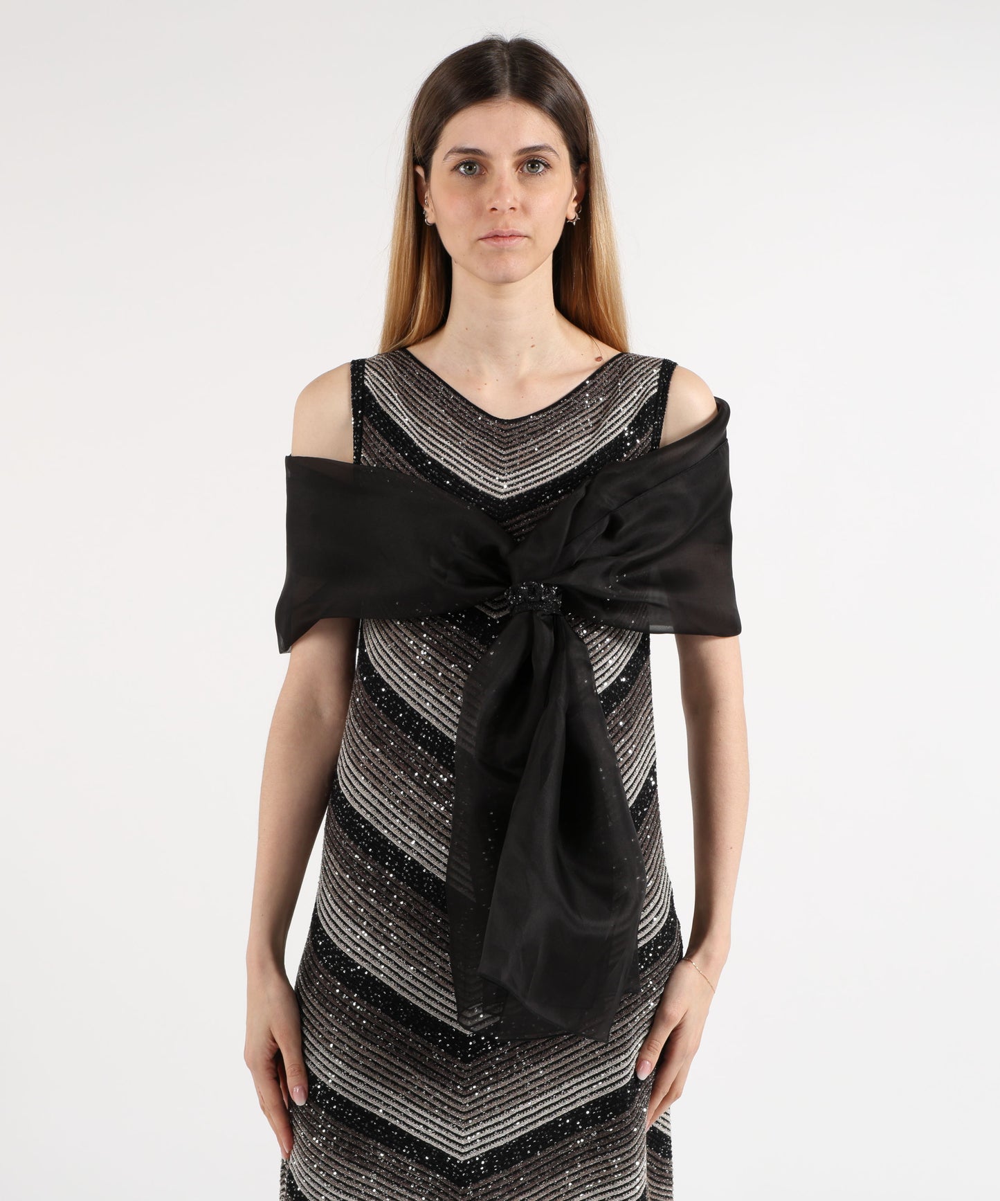 D.EXTERIOR Stola Rettangolare con Anello