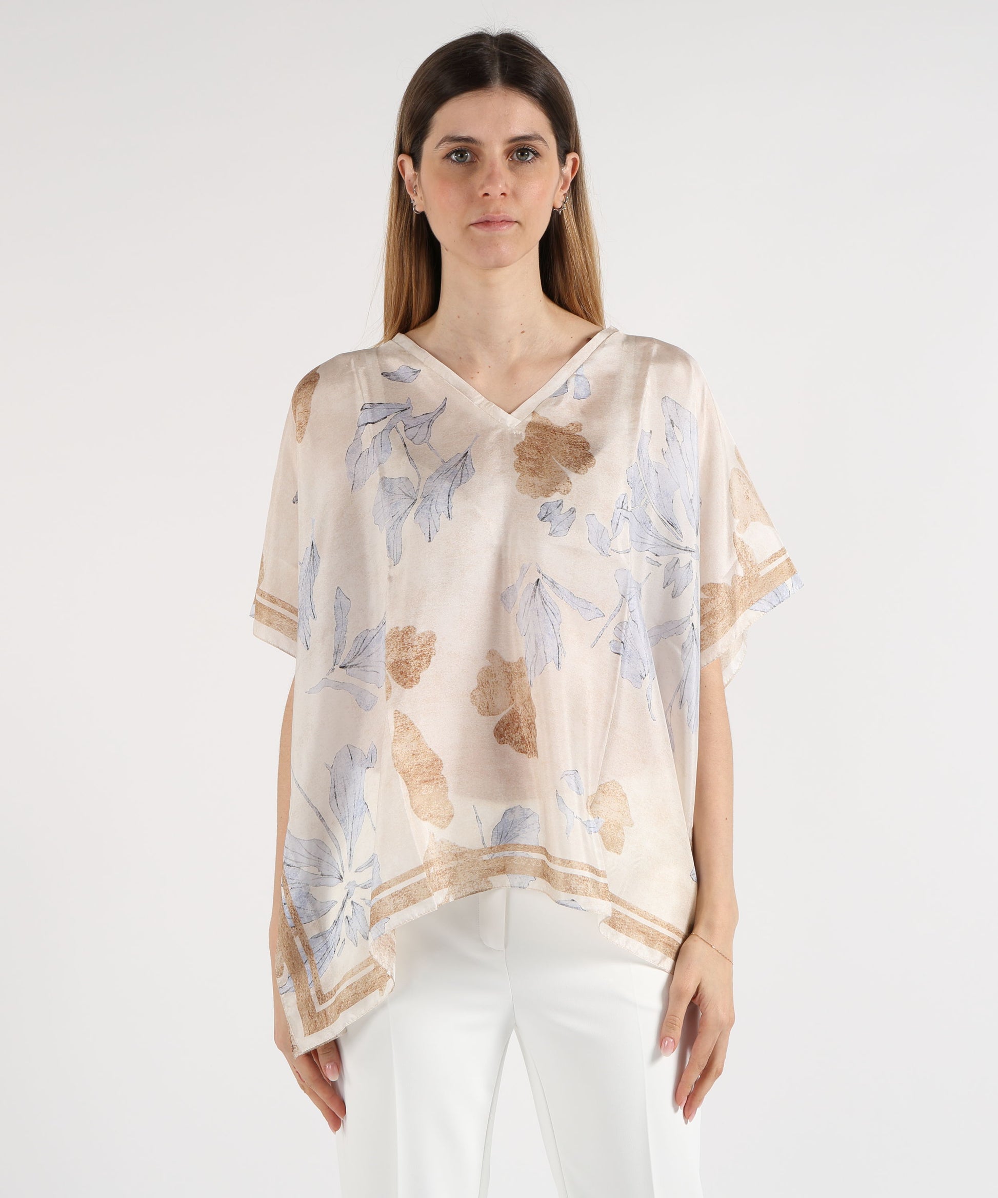 Ponchos SEVENTY Printed Silk Poncho Beige | SEVENTY
