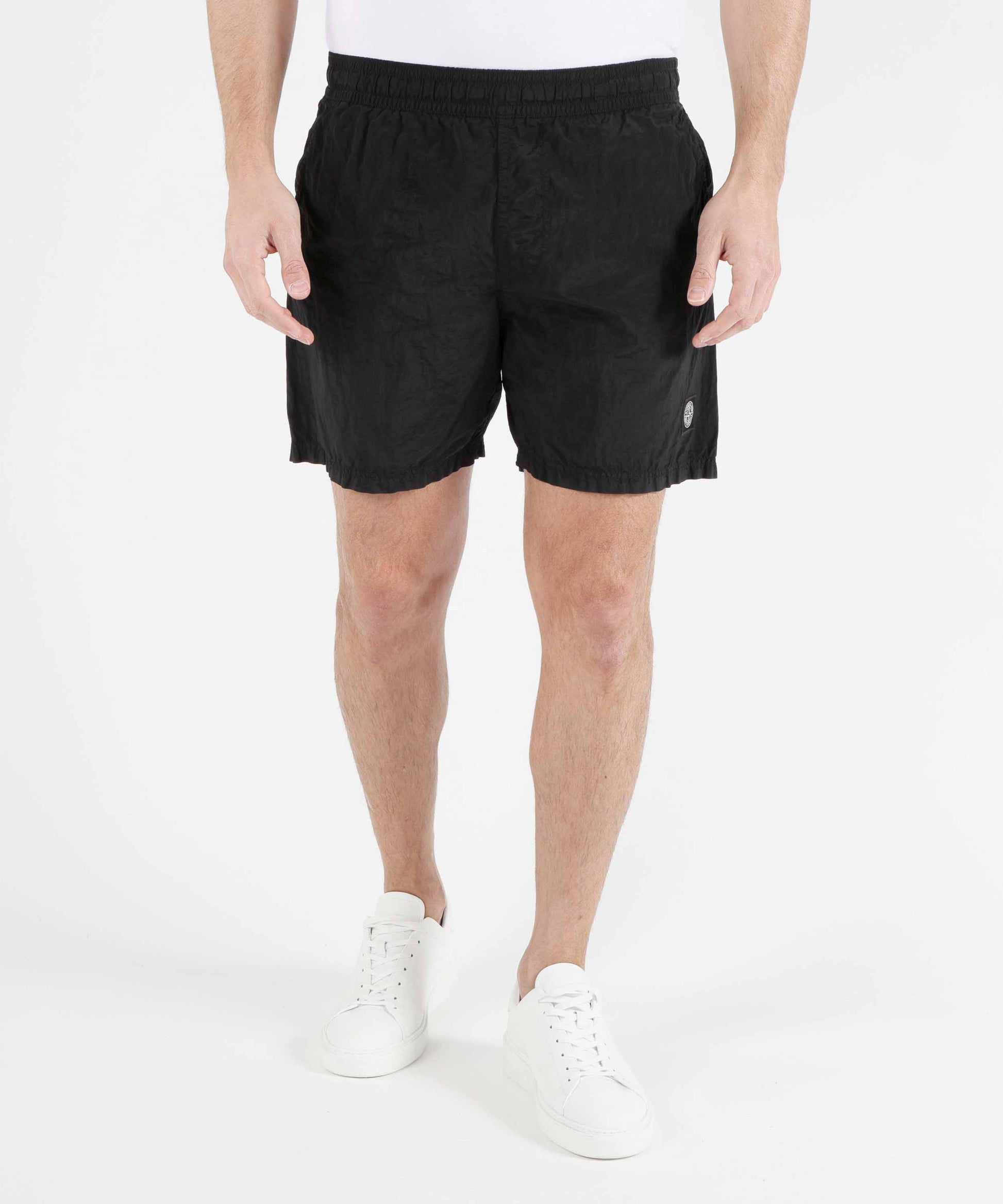 Costumi STONE ISLAND NYLON METAL IN ECONYL® - Pantaloncini da bagno media lunghezza regular con tasche Nero | STONE ISLAND