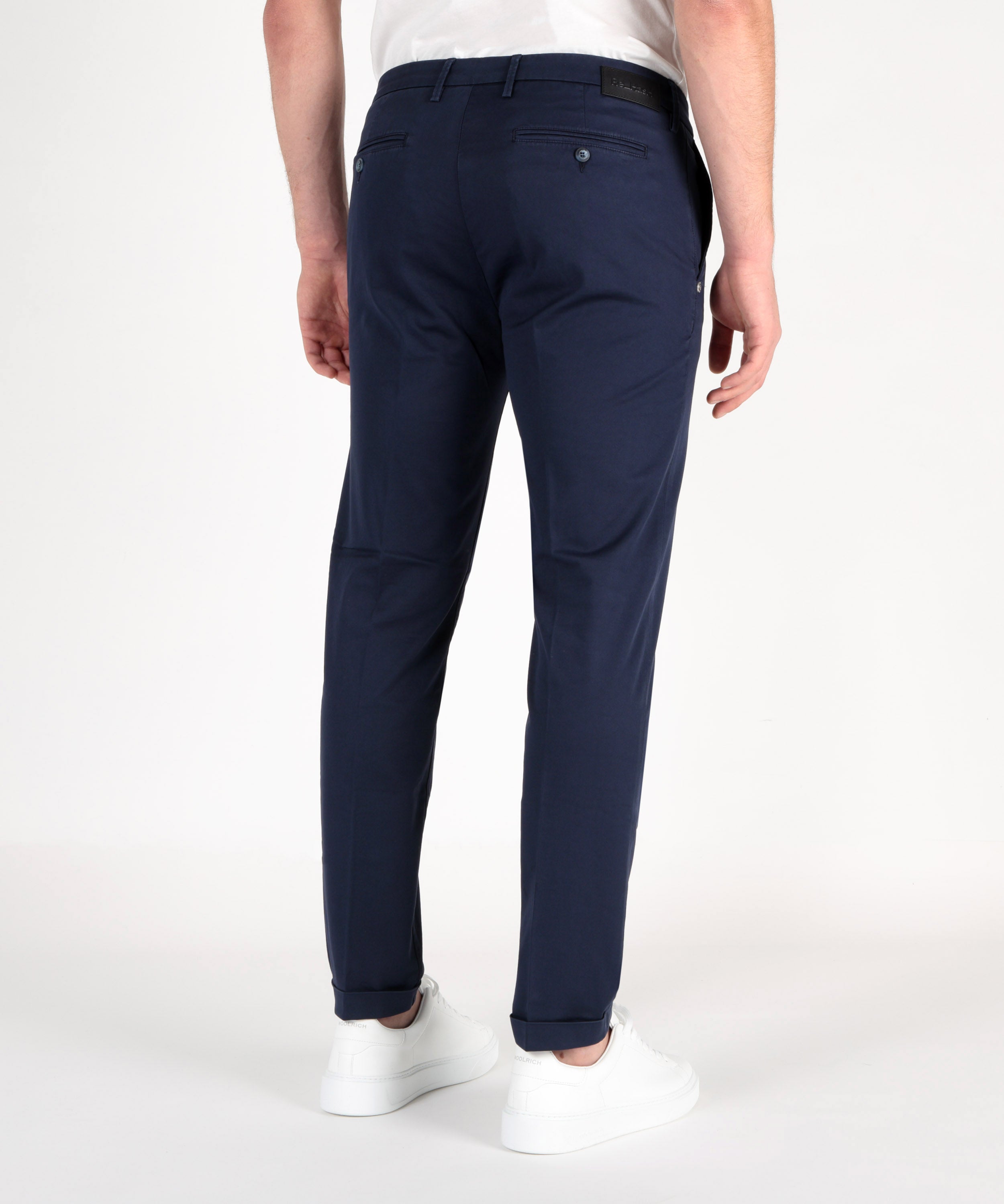 Pantaloni RE-HASH mucha chinos con risvolto Blu scuro | RE-HASH