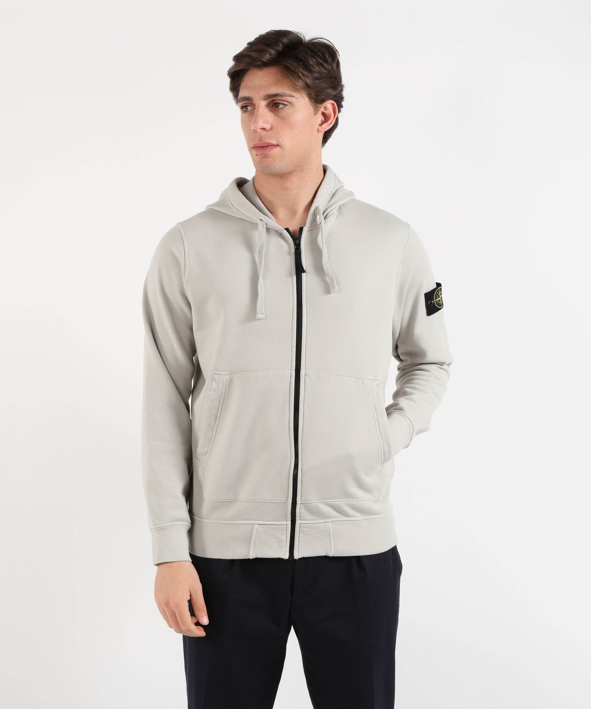 Felpe STONE ISLAND Felpa vestibilità regular con cappuccio, zip e tasche Grigio perla | STONE ISLAND
