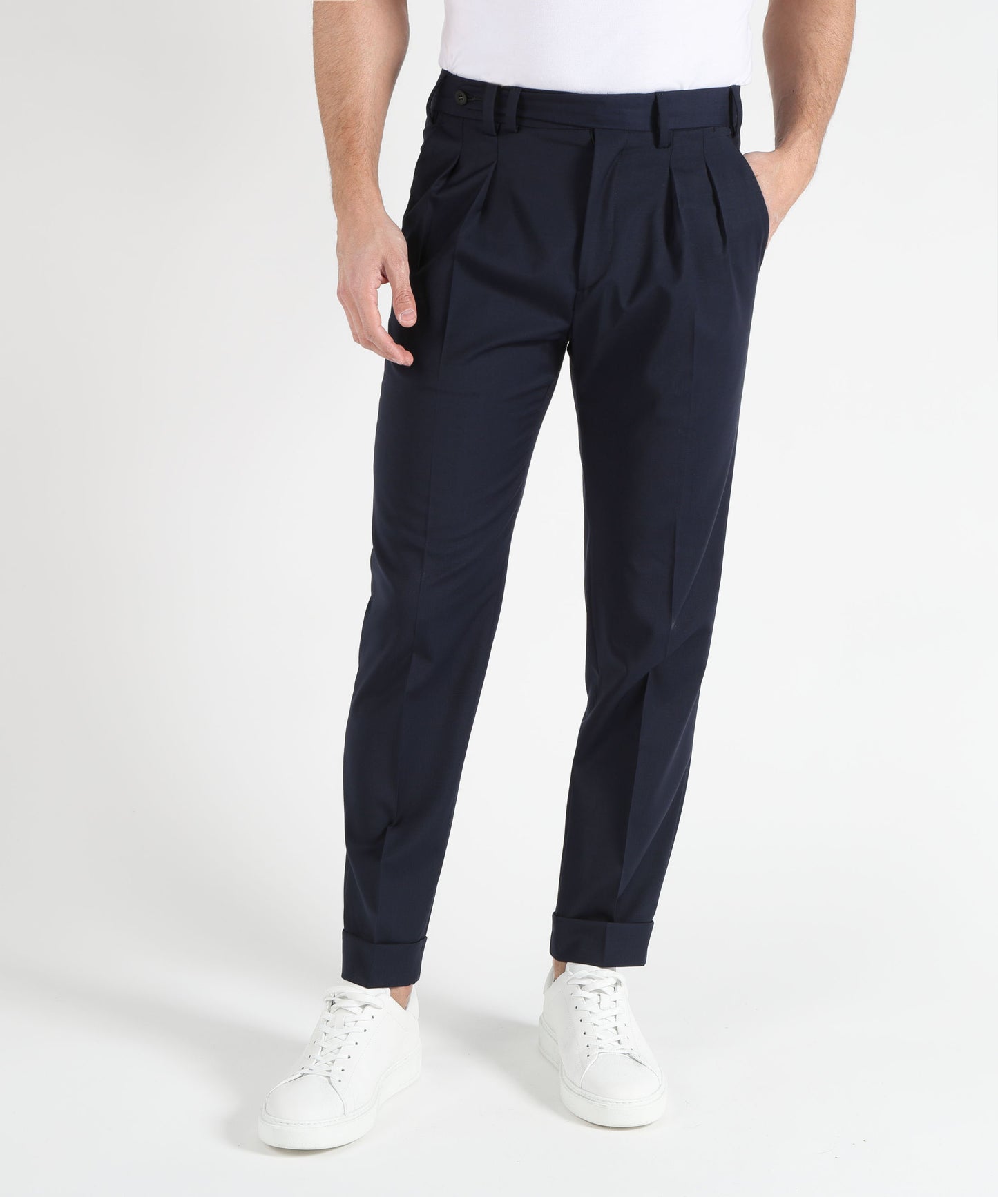 MARINO Tailored Trousers with Double Pleats, Slanted Pockets and Turn-Up Hem