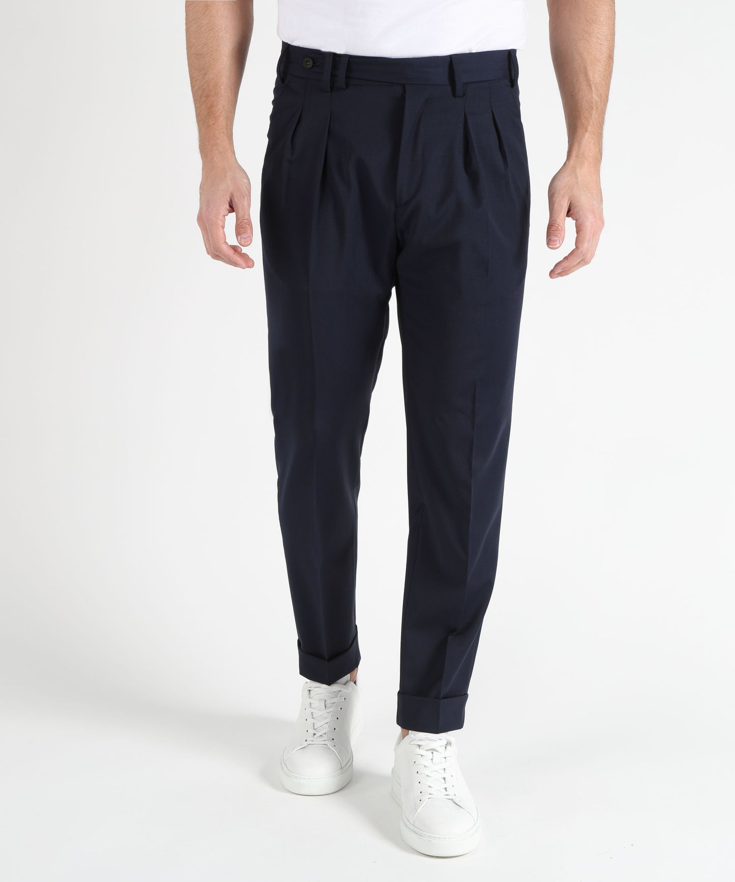 MARINO Tailored Trousers with Double Pleats, Slanted Pockets and Turn-Up Hem