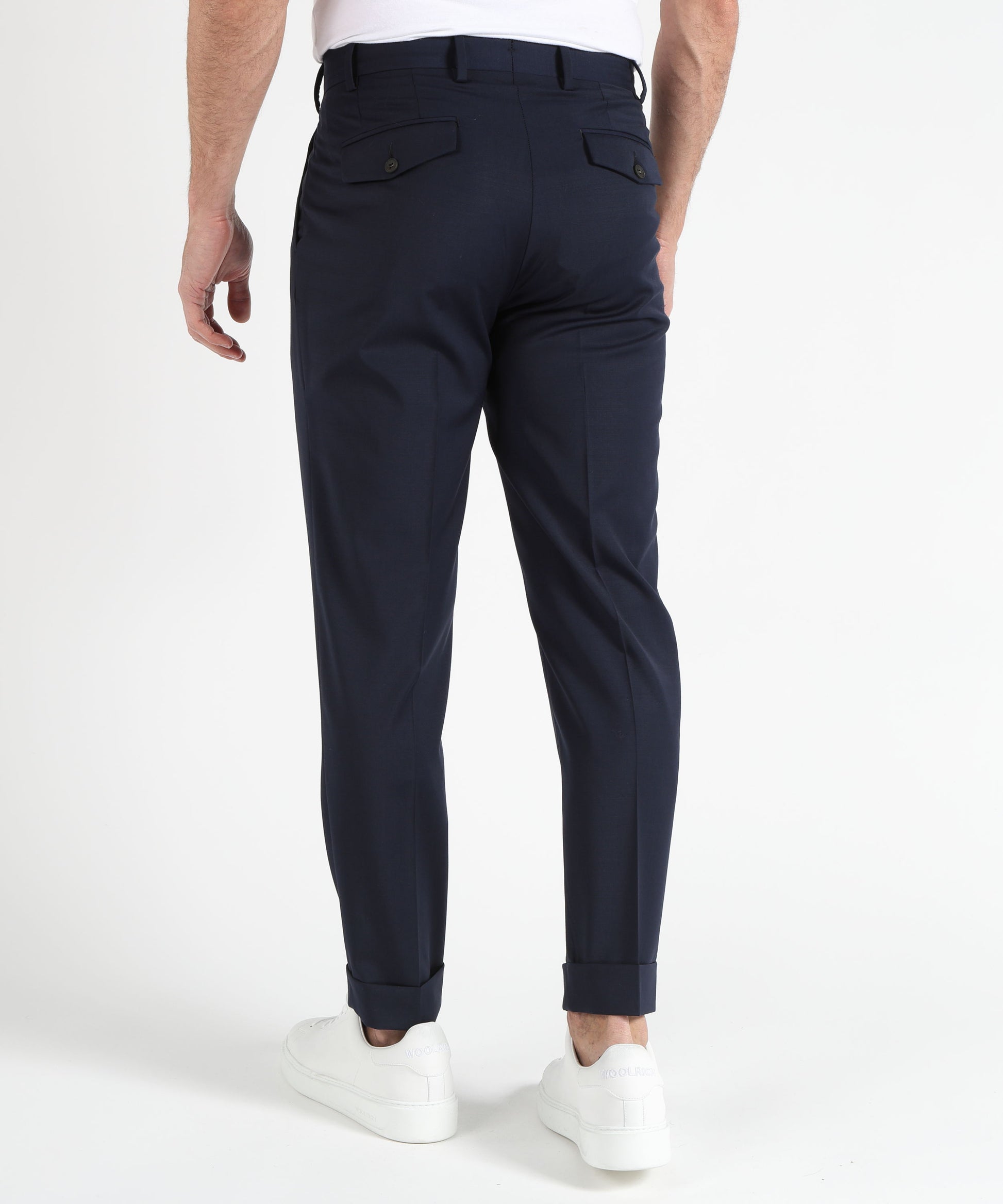 Trousers MARINO Tailored Trousers with Double Pleats, Slanted Pockets and Turn-Up Hem Blu chiaro | MARINO