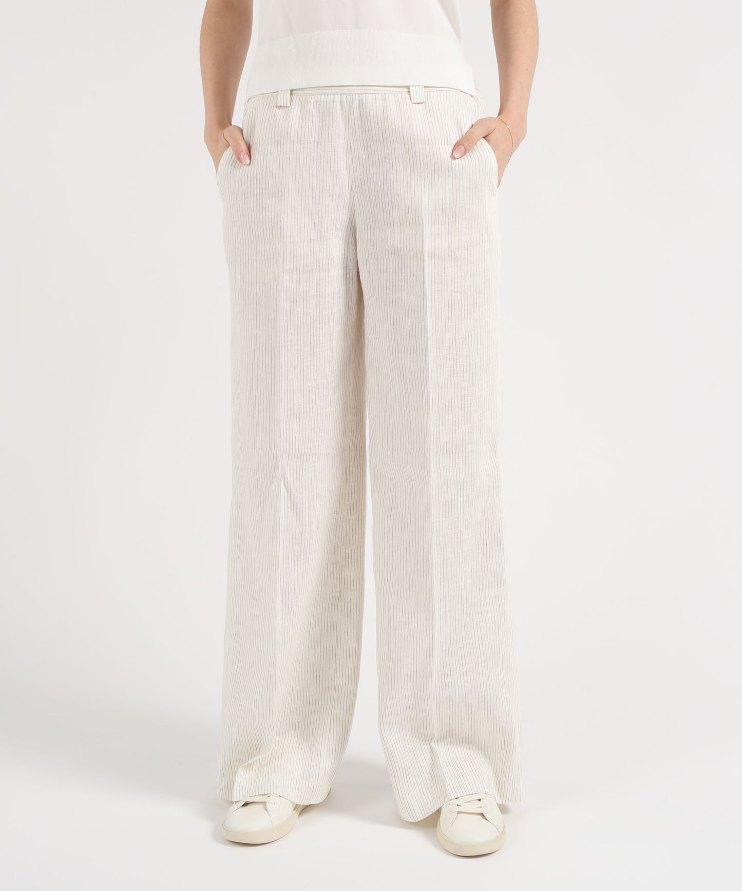 SEVENTY Pantalone ampio semielasticato in voile unito