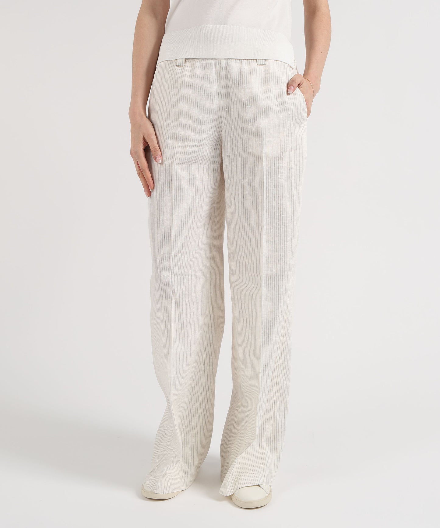 SEVENTY Pantalone ampio semielasticato in voile unito