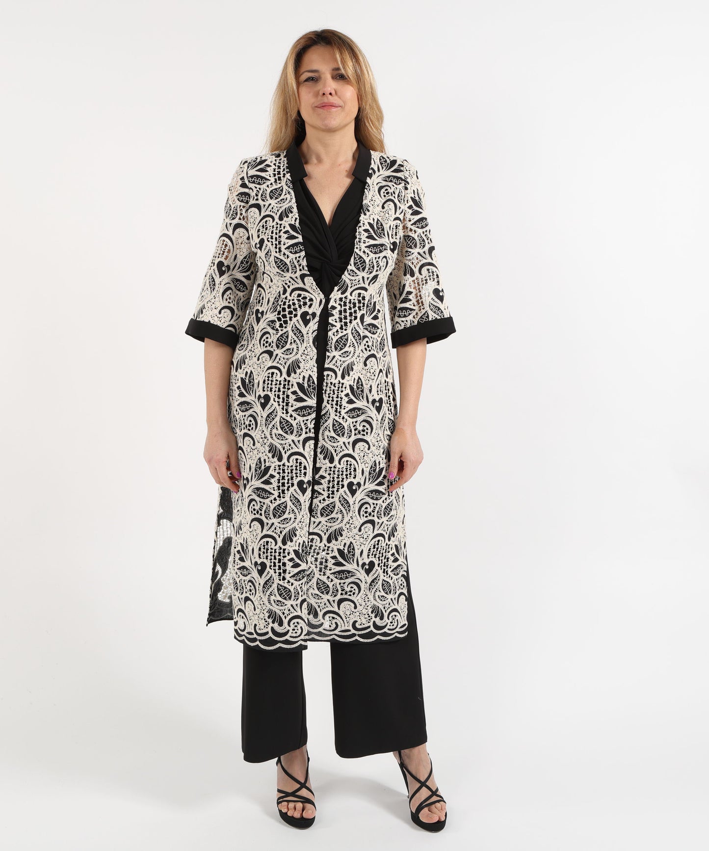 SONIA PENA Tracksuit with duster coat