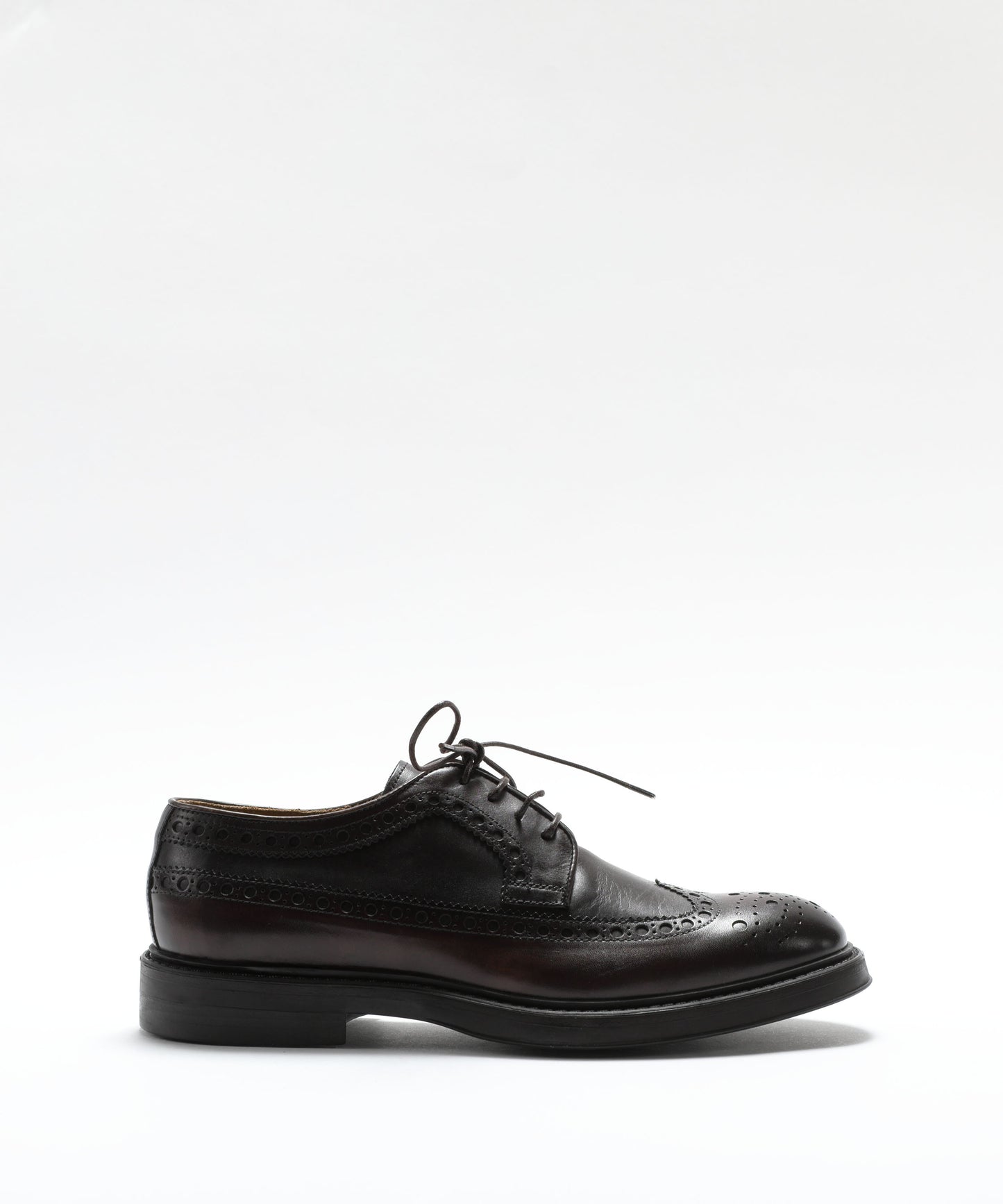 CORVARI 4-Eyelet Duilio Derby Shoes in Leather with Rubber Sole