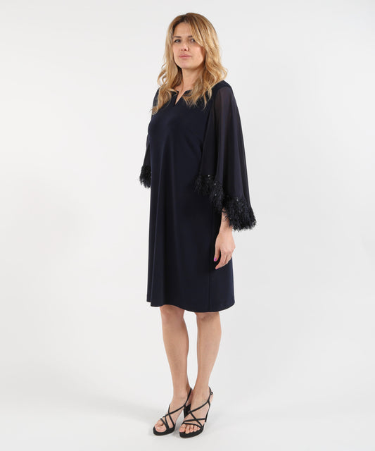 Abiti RIBKOFF Abito a trapezio in maglia effetto seta con mantella in chiffon e finiture in tessuti originali Blu notte | RIBKOFF