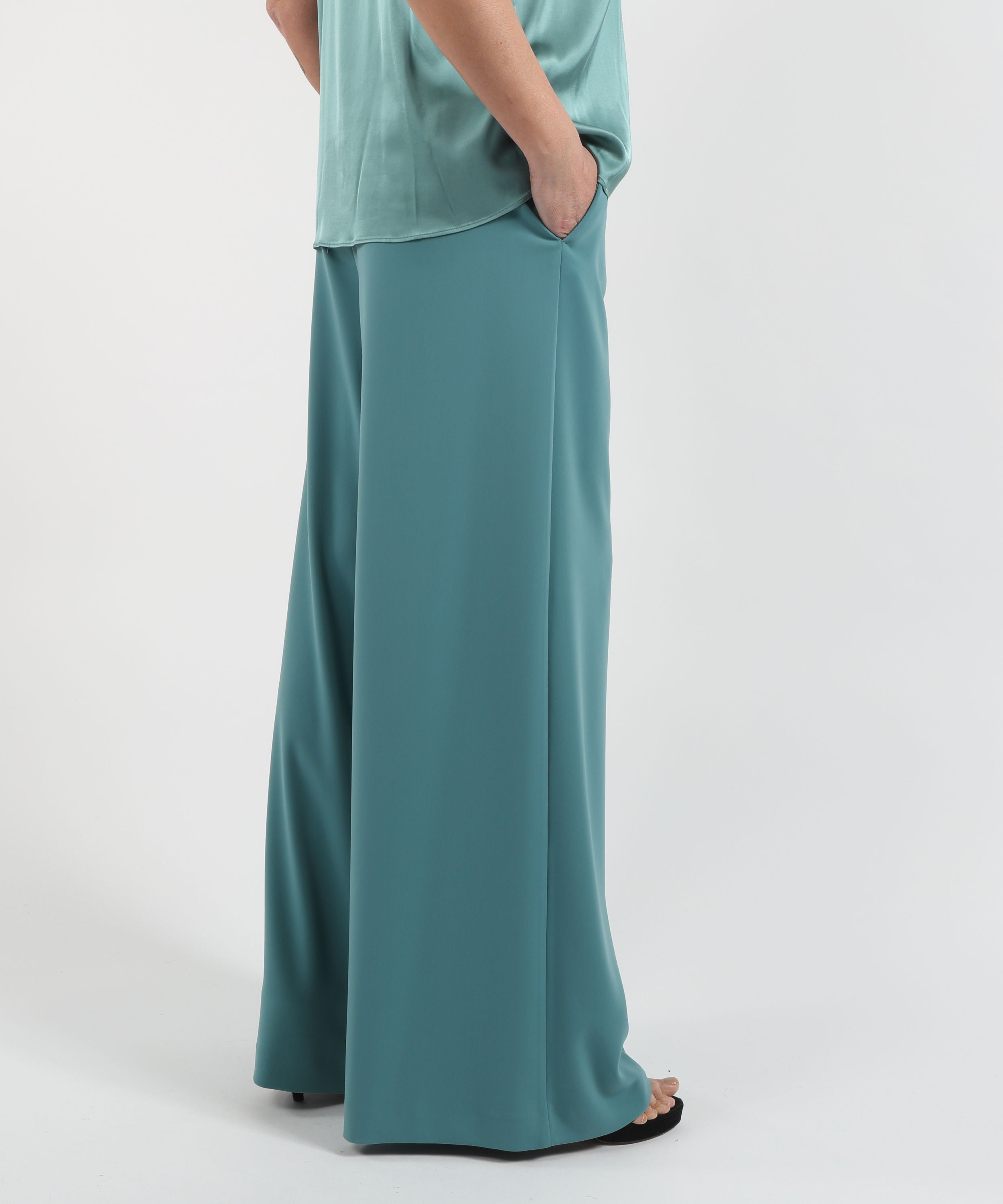 Pantaloni ELENA MIRO' Pantaloni palazzo in cady Verde acqua | ELENA MIRO'
