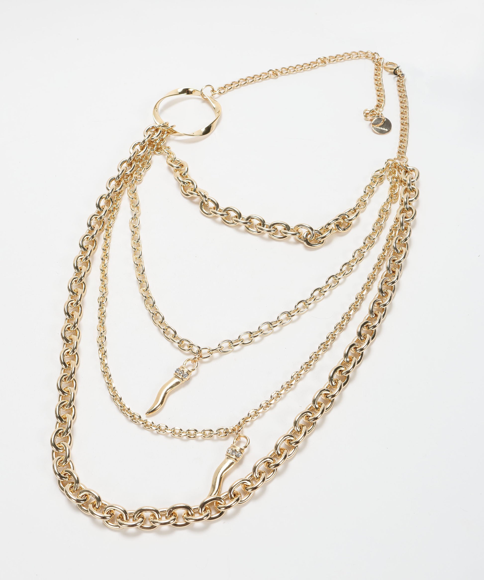 Necklaces CLIPS Long Gold Four-Strand Necklace with Central Ring and Decorative Pendants” Oro | CLIPS