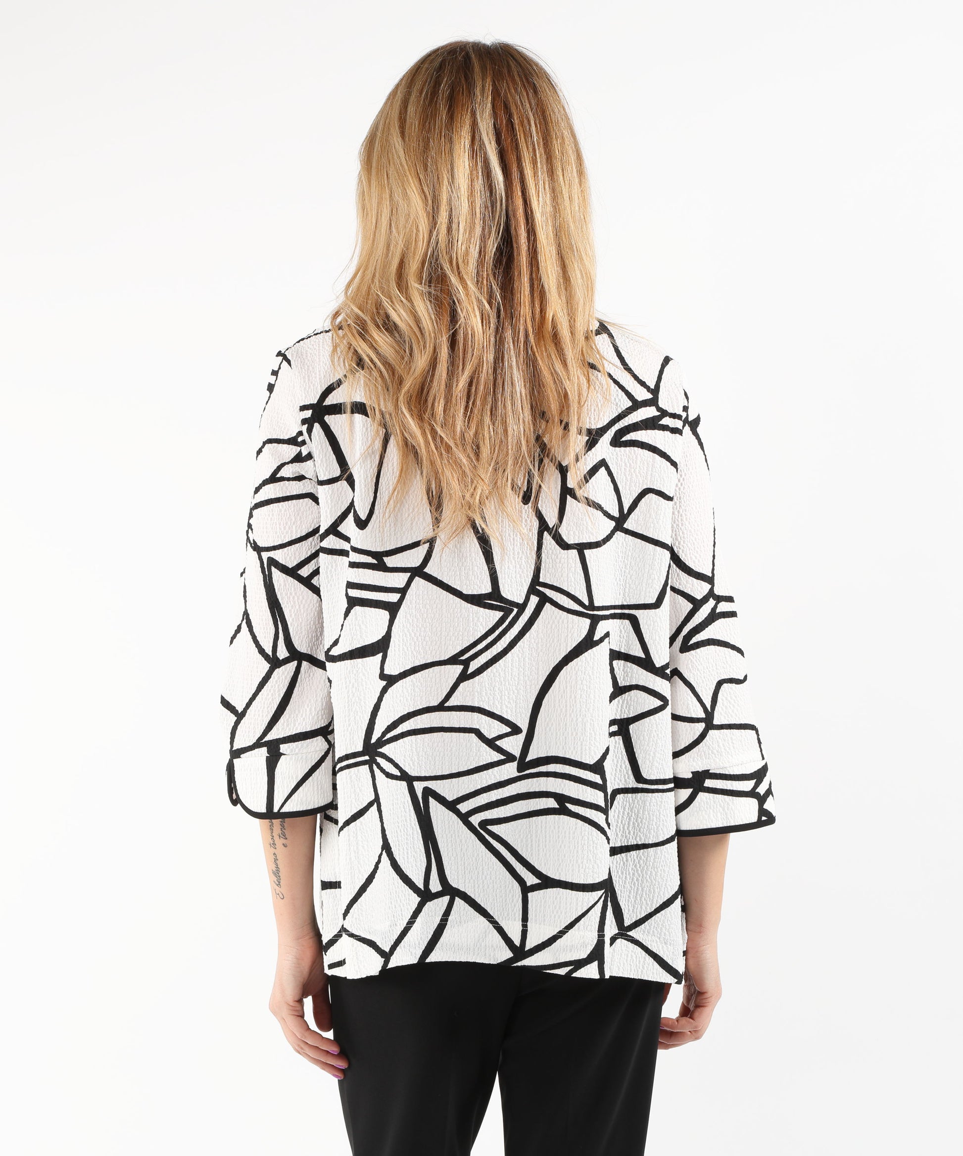 Jackets RIBKOFF A-Line Seersucker Jacket with Abstract Print and Contrast Buttons Vaniglia/nero | RIBKOFF