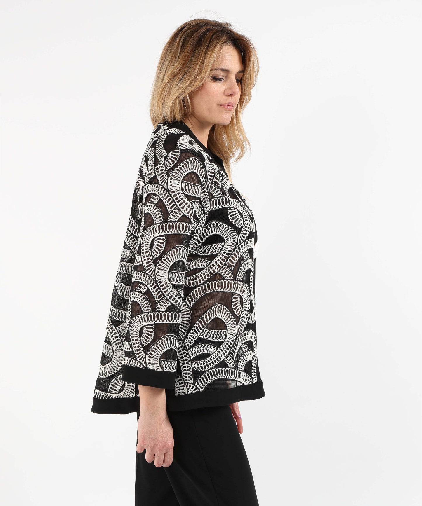 RIBKOFF Short Flared Jacket in Original Mesh Fabric with Abstract Print