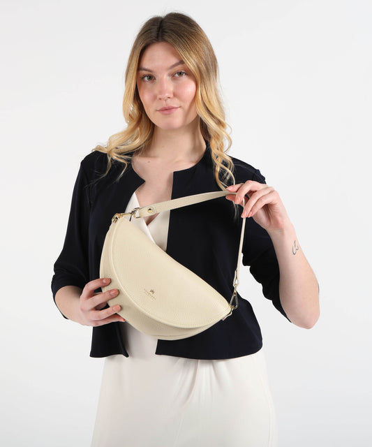 Bags CUOIERIA FIORENTINA Small Dora Flap Bag Nero | CUOIERIA FIORENTINA