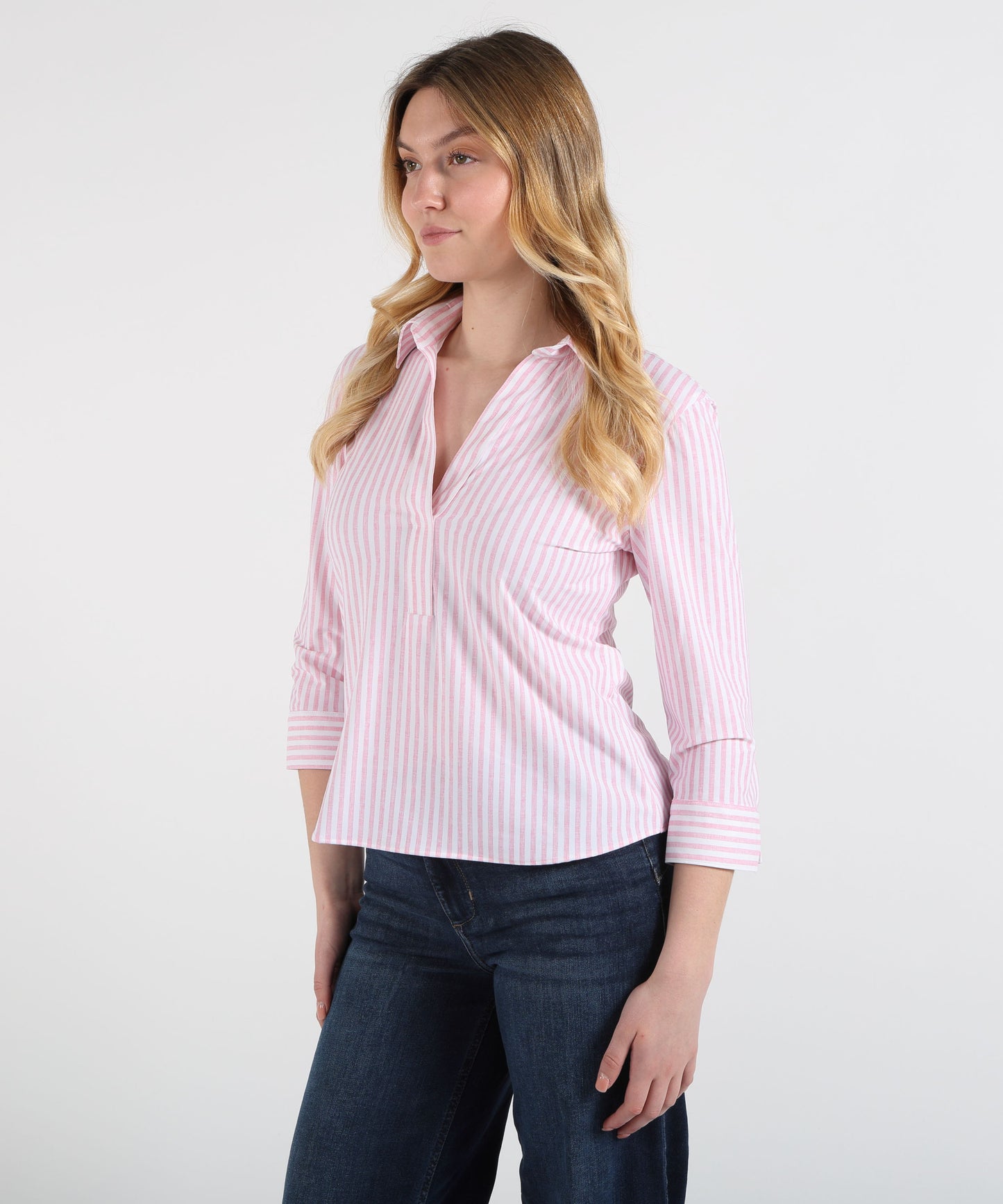 GHIRARDELLI Women’s Buttonless V-Neck Shirt