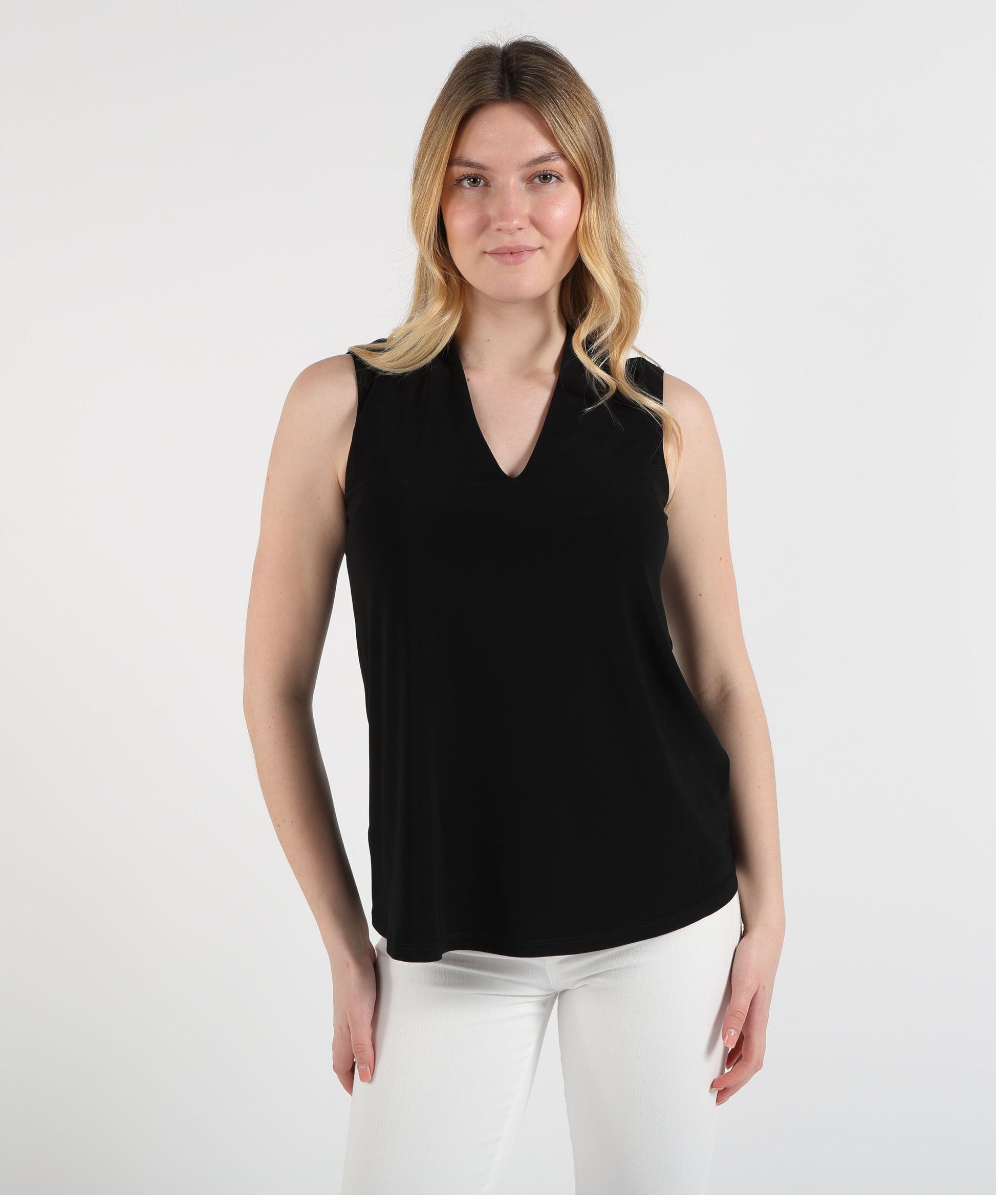 Tops RIBKOFF Sleeveless A-Line Silk-Effect Knit V-Neck Top Nero | RIBKOFF