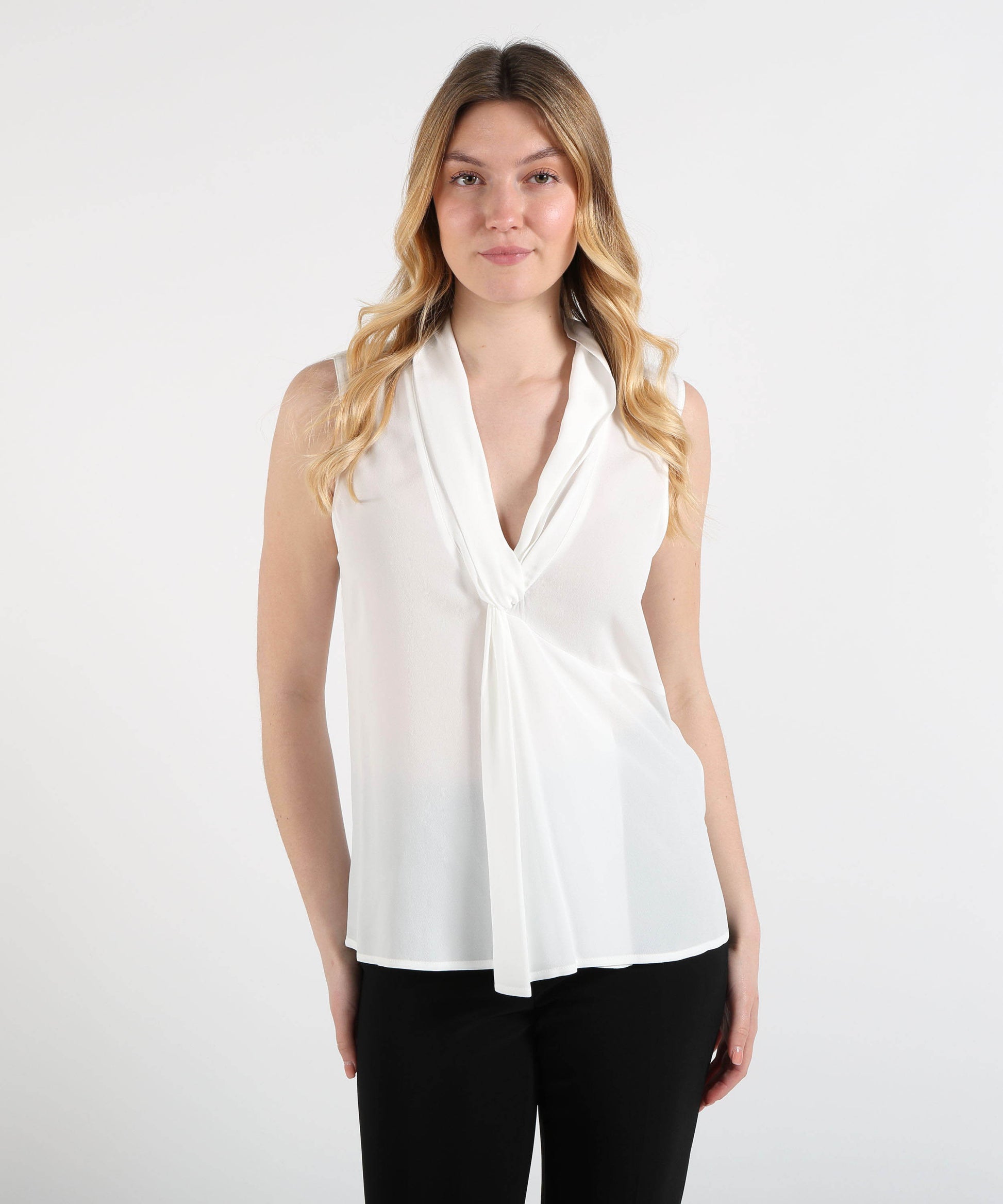 Tops LIUJO SOFT Sleeveless V-Neck Viscose Blouse” Bianco | LIUJO SOFT