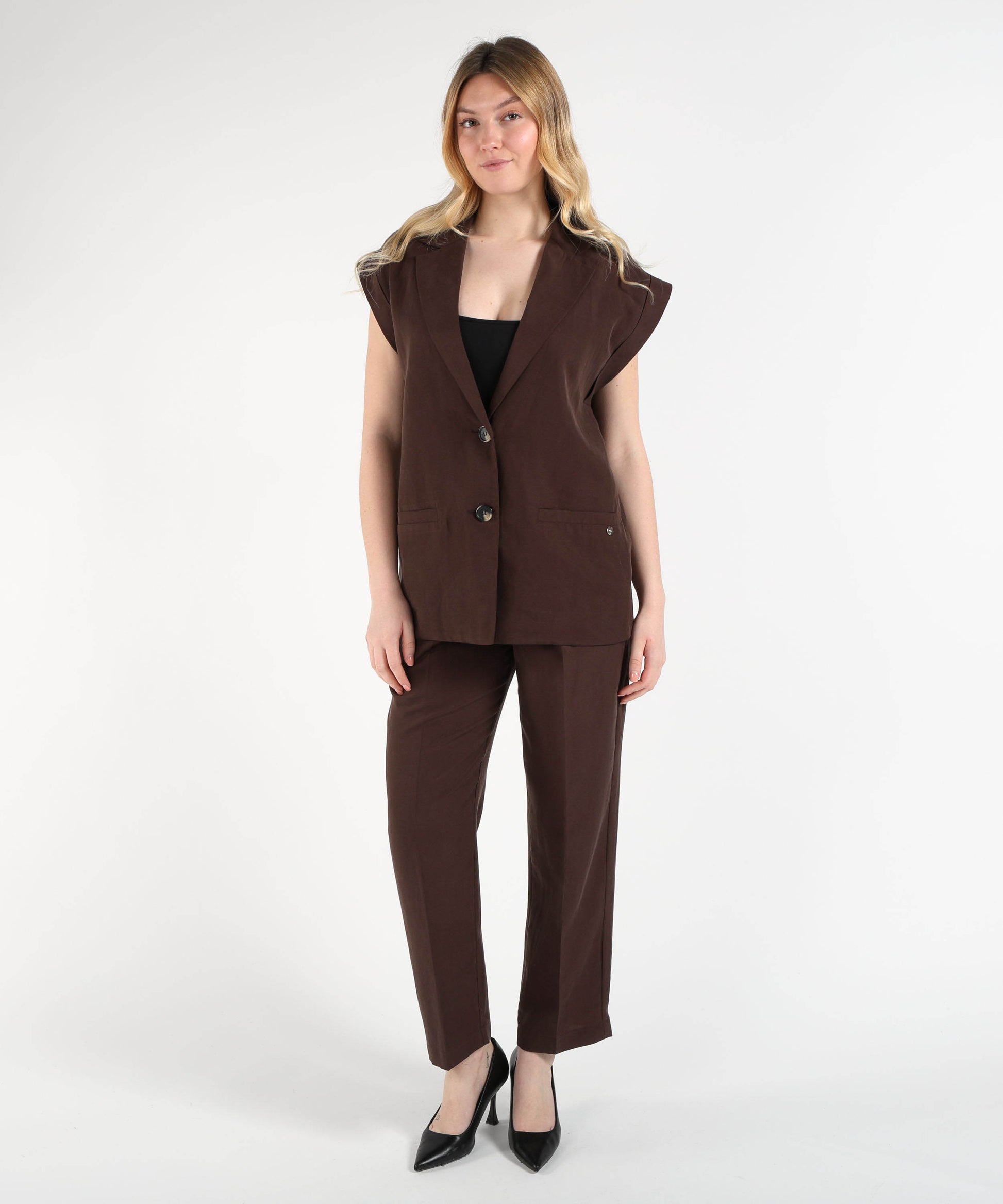 Pantaloni LIUJO WHITE Pantaloni elasticizzati con pieghe spressate Marrone | LIUJO WHITE