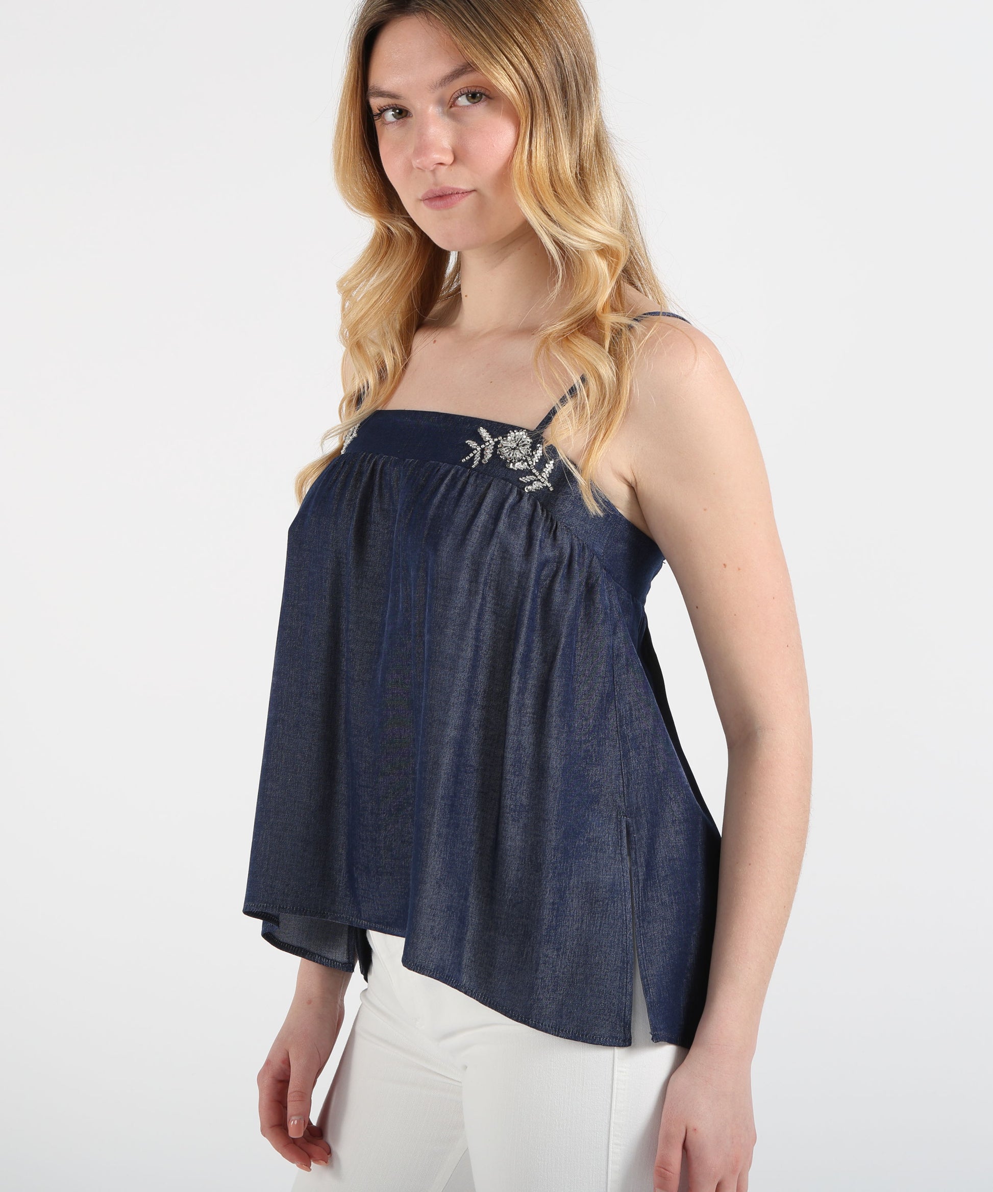 Top LIUJO denim Top in Denim Chambray con Ricami Gioiello Denim | LIUJO denim