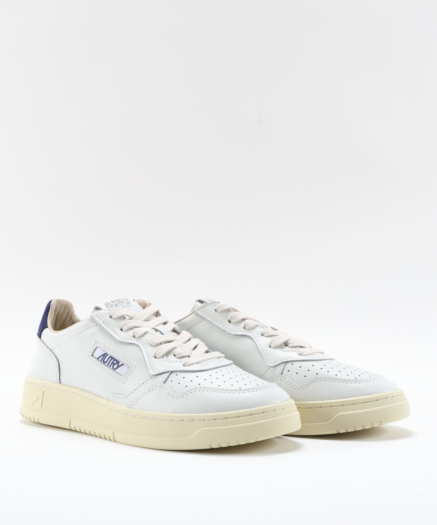 AUTRY SNEAKERS MEDALIST LOW IN PELLE BIANCA E SUEDE BLUE DEPTHS