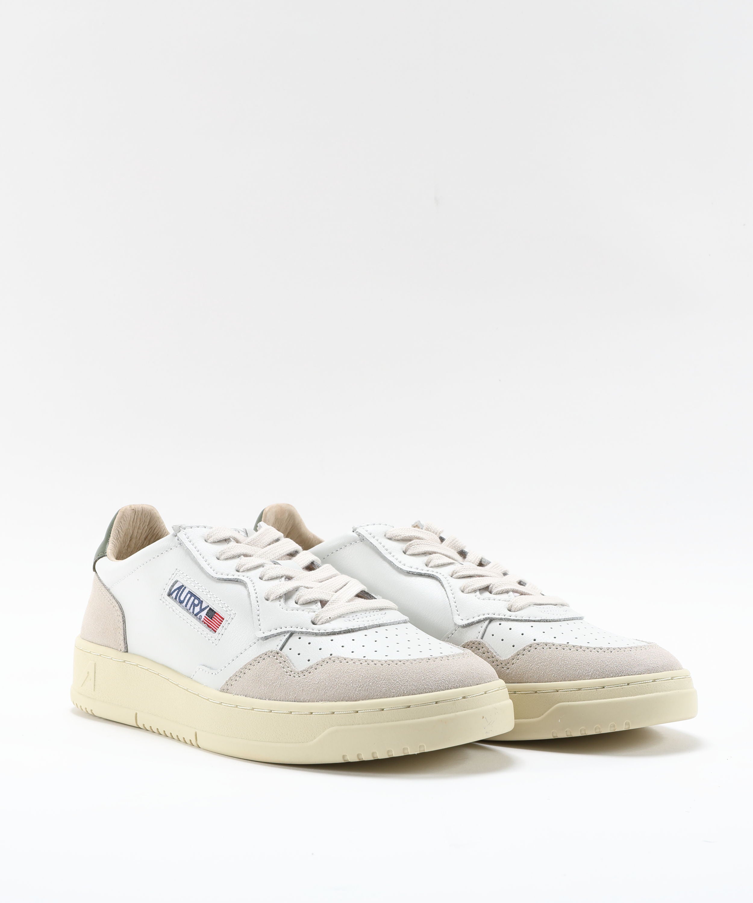 Sneakers AUTRY SNEAKERS MEDALIST LOW IN SUEDE E PELLE BIANCA E BRONZE GREEN Multicolor | AUTRY