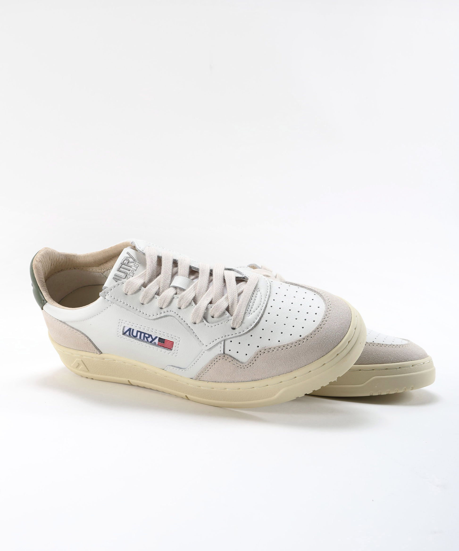 Sneakers AUTRY SNEAKERS MEDALIST LOW IN SUEDE E PELLE BIANCA E BRONZE GREEN Multicolor | AUTRY