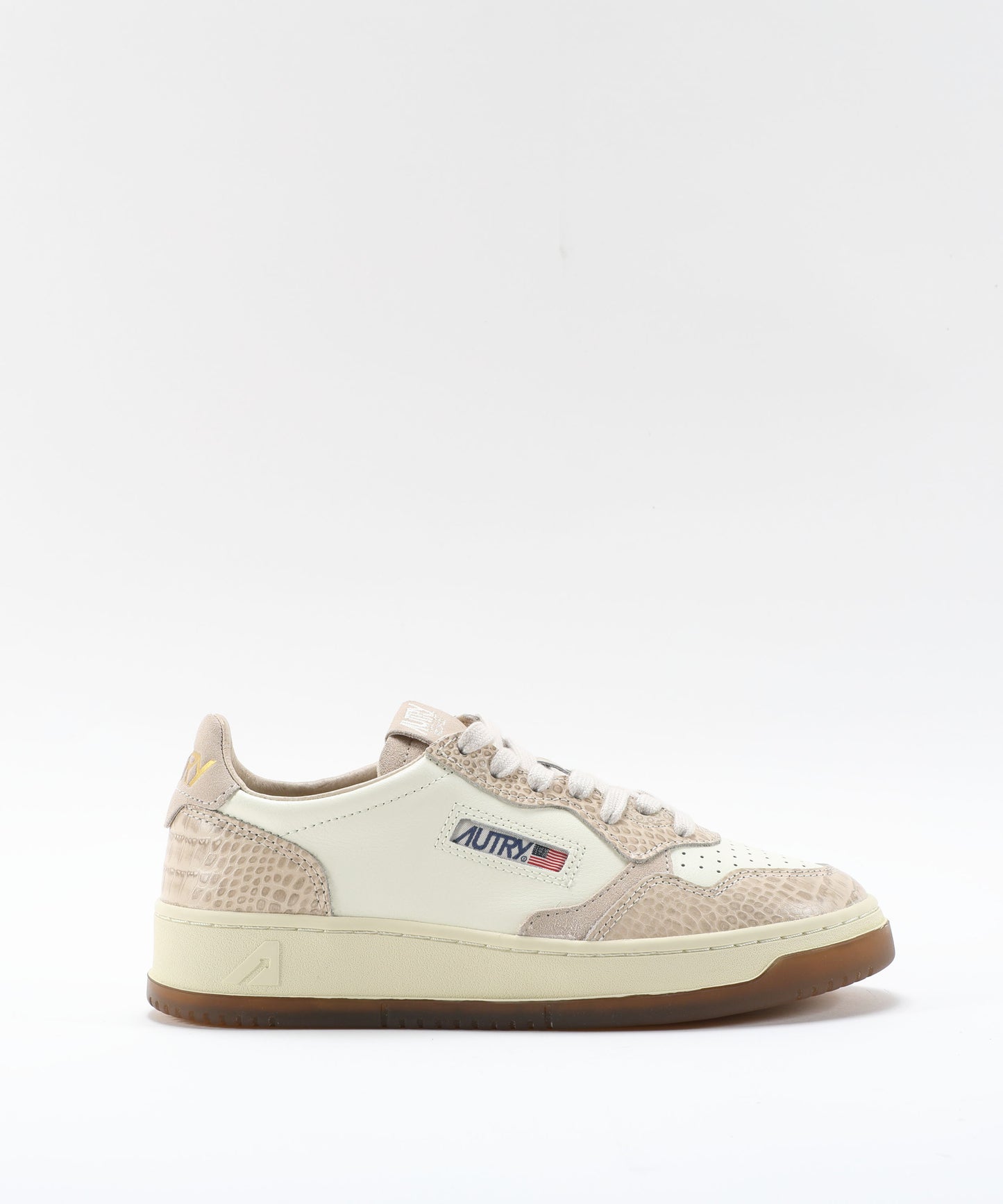 AUTRY SNEAKERS MEDALIST LOW IN PELLE MARSHMALLOW E AVORIO