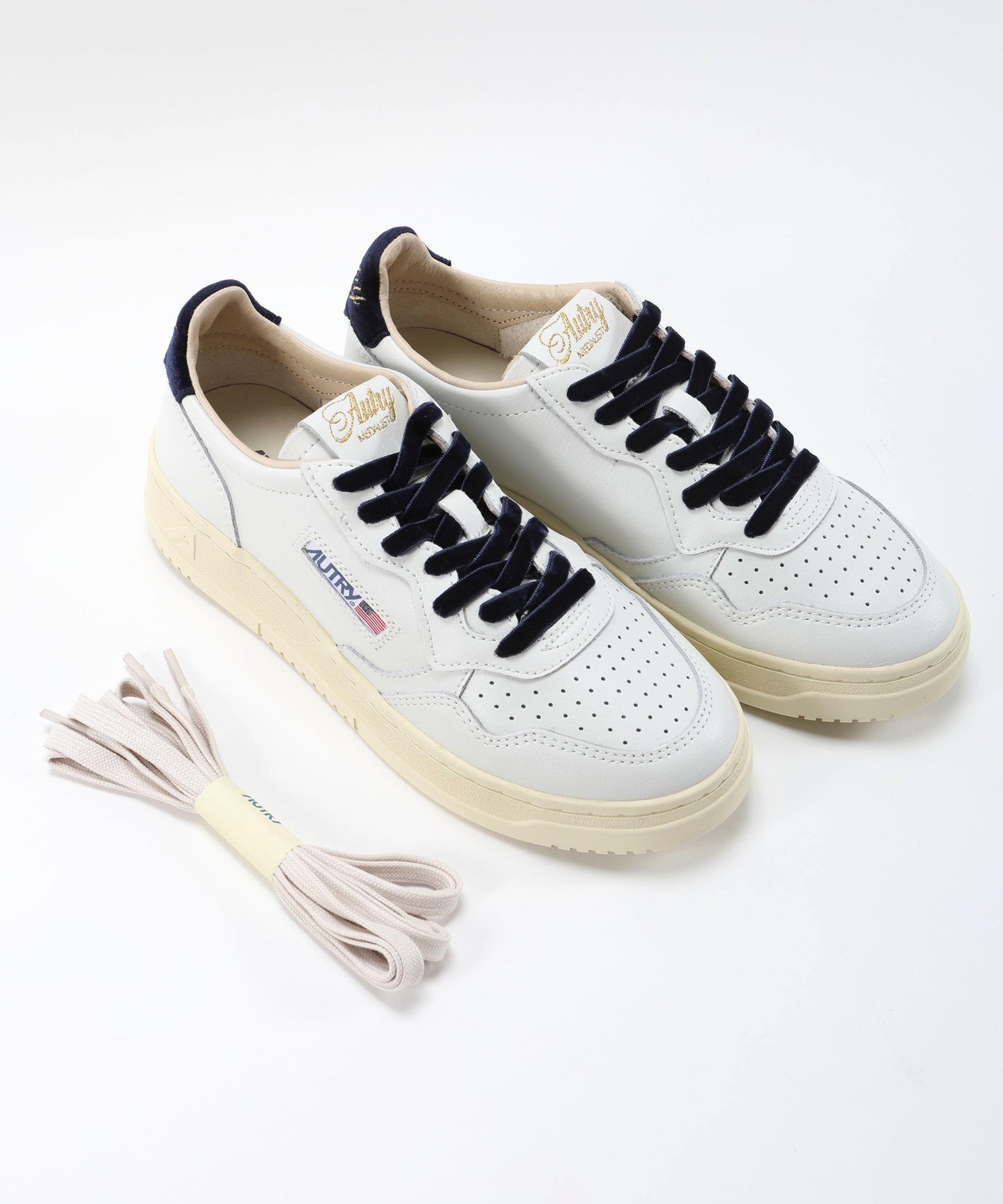 AUTRY MEDAGLIA AUTRY SNEAKERS FEMMINILI IN PELLE  BIANCA E BLU