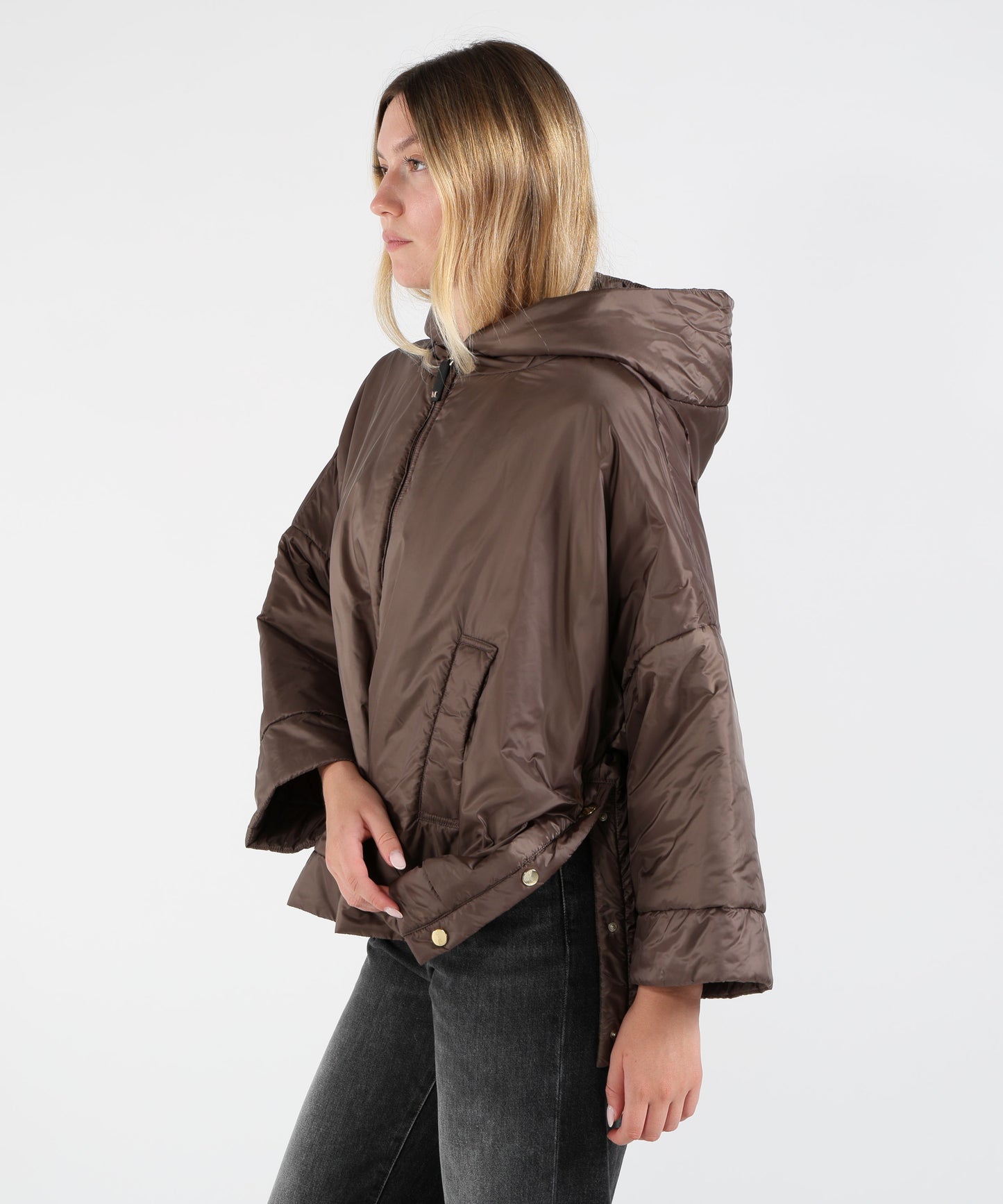 MAX MARA THE CUBE