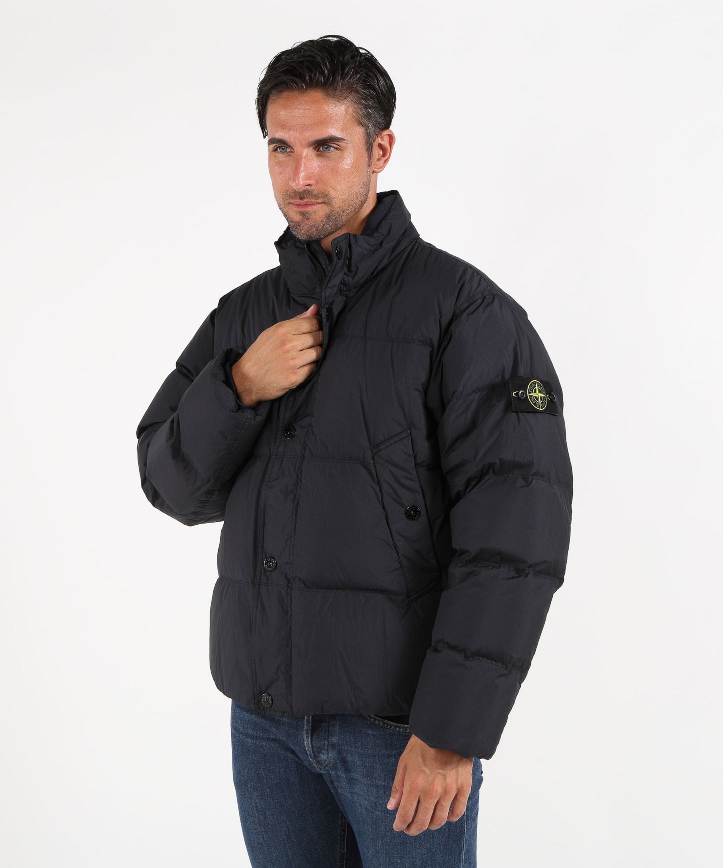 STONE ISLAND CRINKLE REPS NY
Piumino antigoccia e resistente al vento