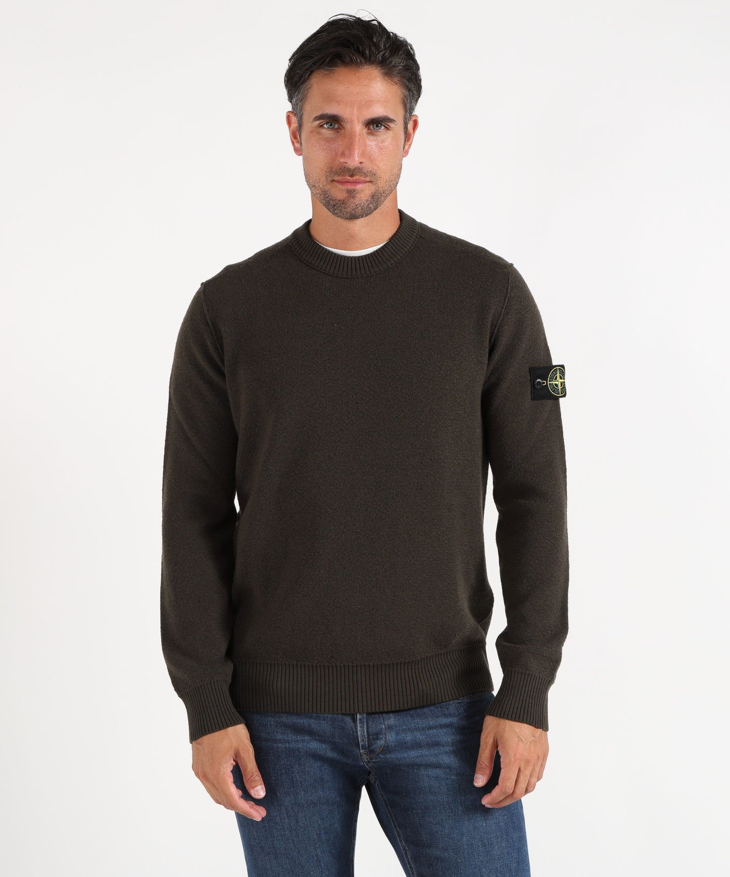 STONE ISLAND PURE RWS WOOL
Maglione girocollo vestibilità ampia con finiture a costine