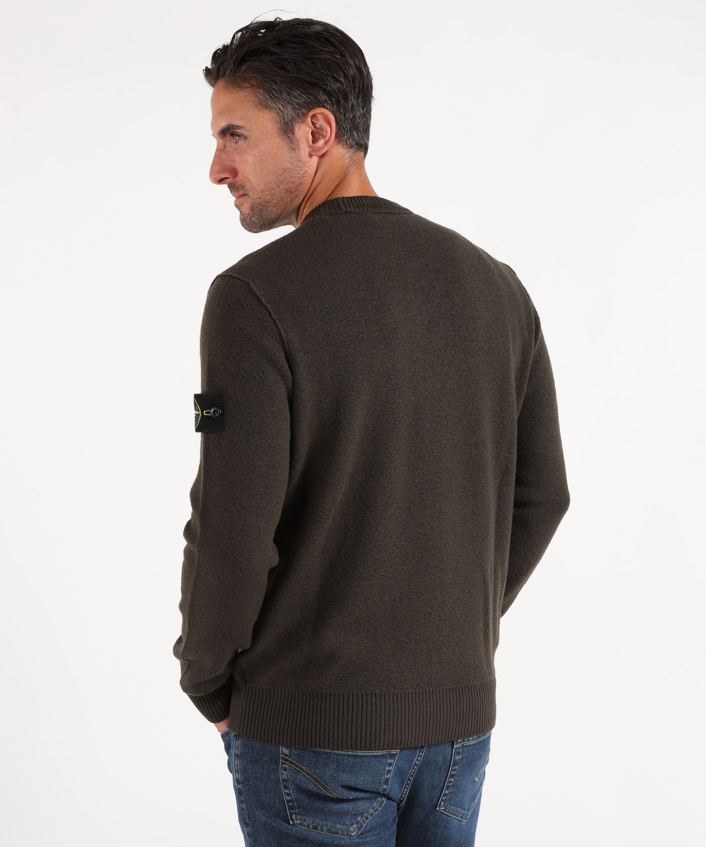 STONE ISLAND PURE RWS WOOL
Maglione girocollo vestibilità ampia con finiture a costine