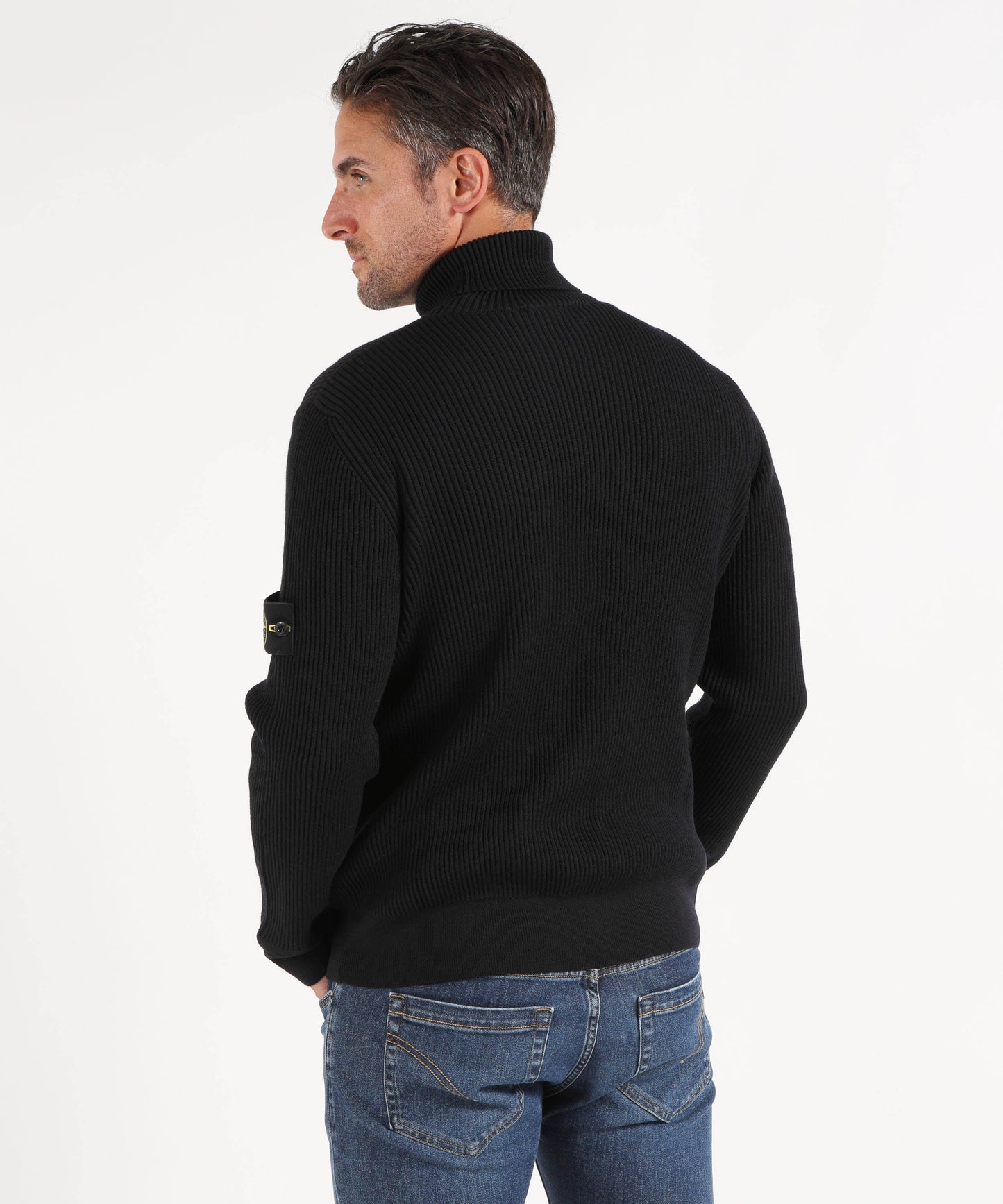 STONE ISLAND FULL RIB RWS WOOL
Maglione dolcevita finemente rifinito a costine