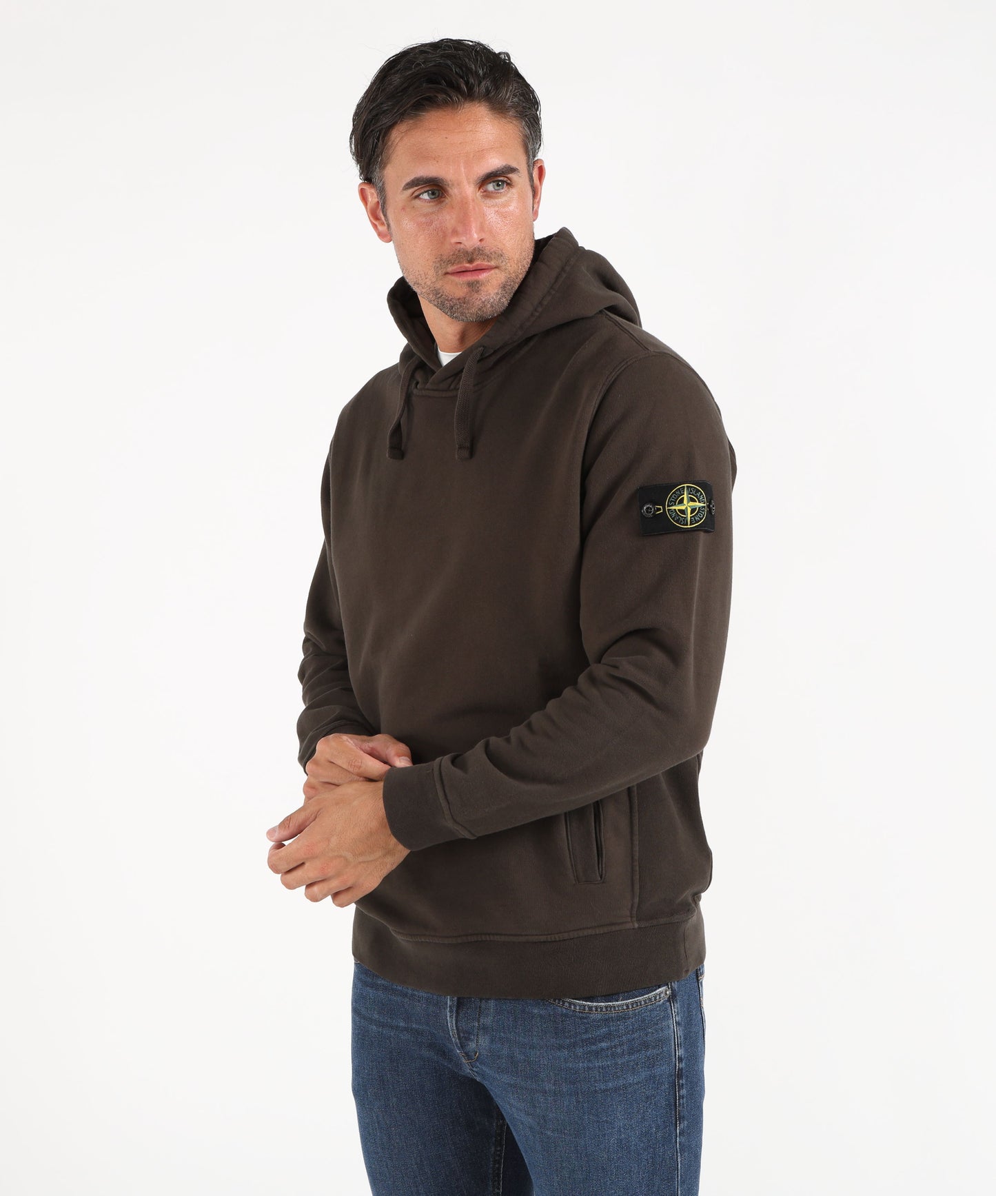 STONE ISLAND BRUSHED ORGANIC COTTON FLEECE
Felpa vestibilità regular con cappuccio e polsini con foro per il pollice