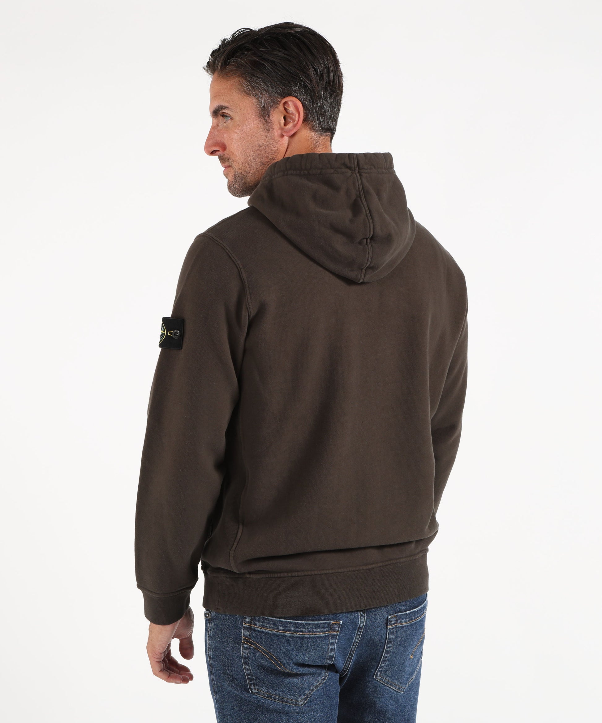 Felpe STONE ISLAND BRUSHED ORGANIC COTTON FLEECE
Felpa vestibilità regular con cappuccio e polsini con foro per il pollice Carbone | STONE ISLAND