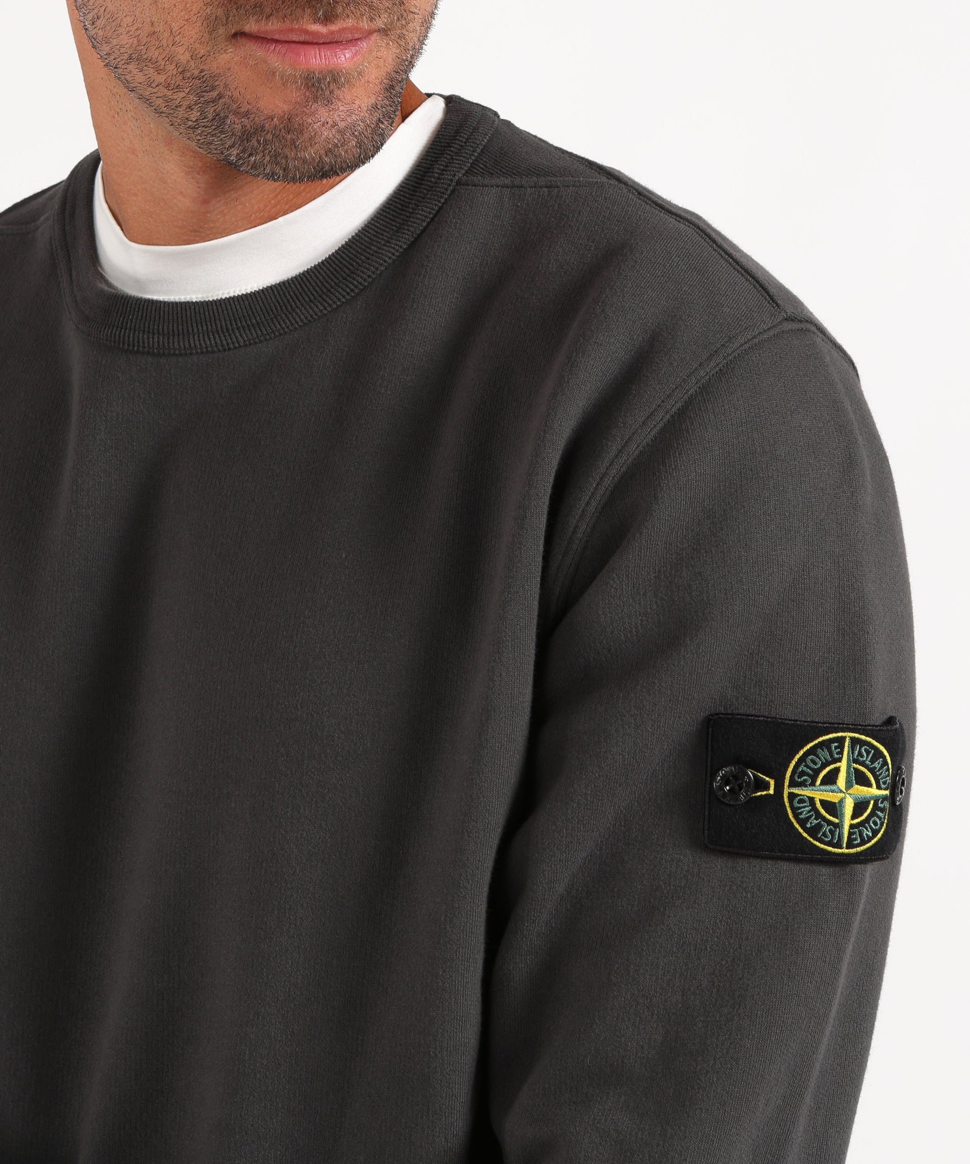 Felpe STONE ISLAND BRUSHED ORGANIC COTTON FLEECE
Felpa girocollo vestibilità regular con inserti a costine Grigio | STONE ISLAND