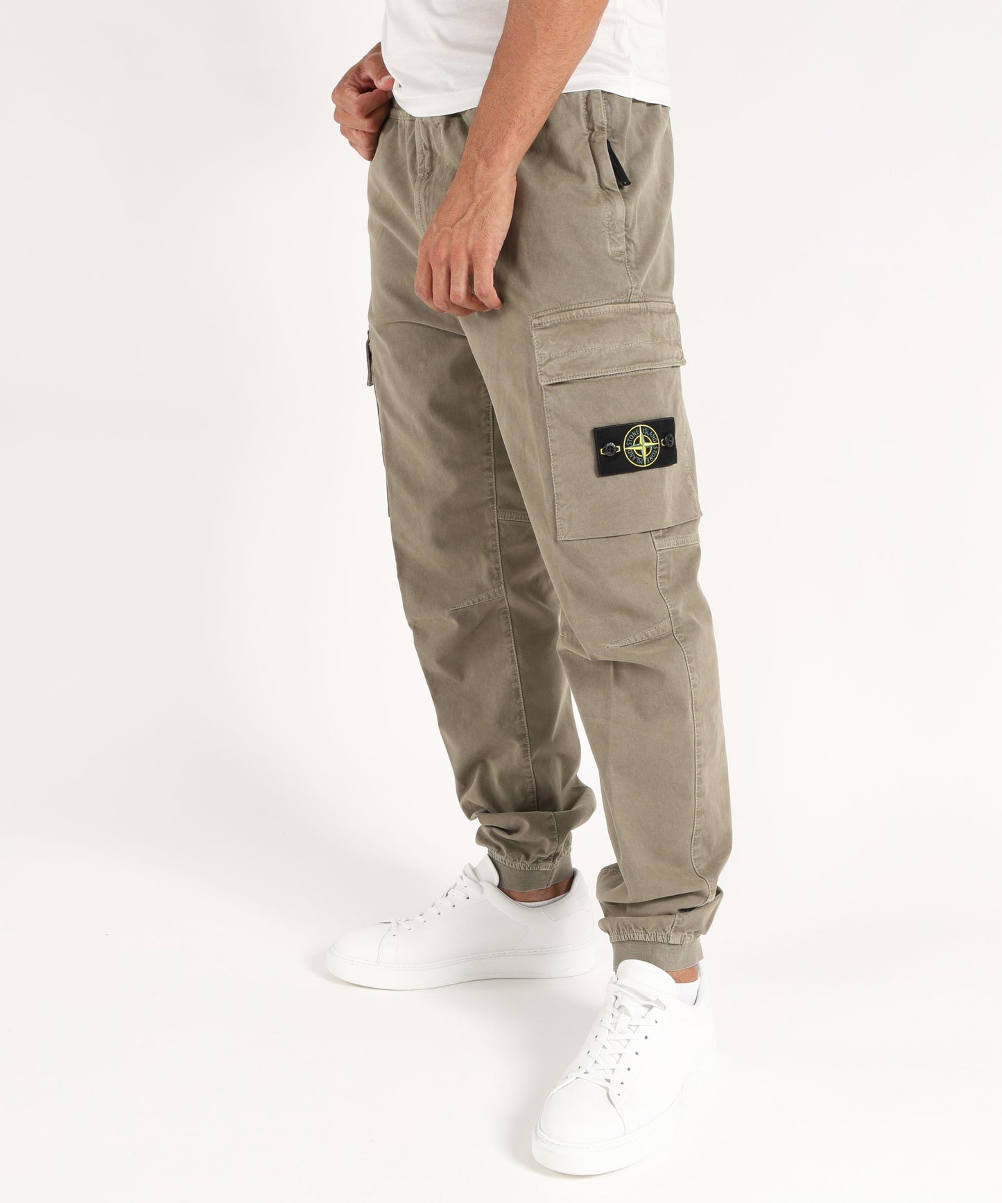 STONE ISLAND Pantalone cargo vestibilità regular tapered con vita elasticizzata